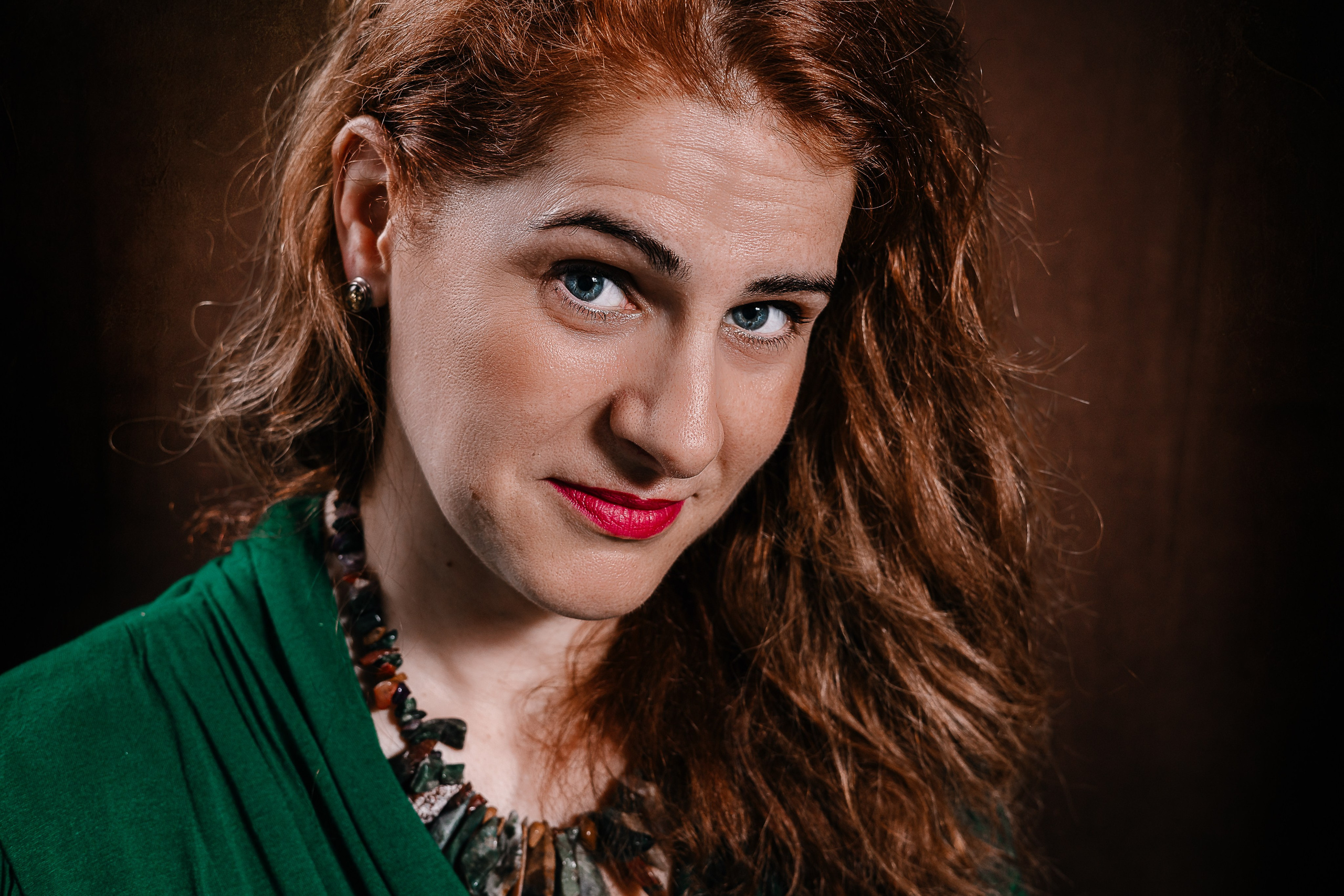 Mihaela. FotoACTIV.ro - Imaginea ta contează