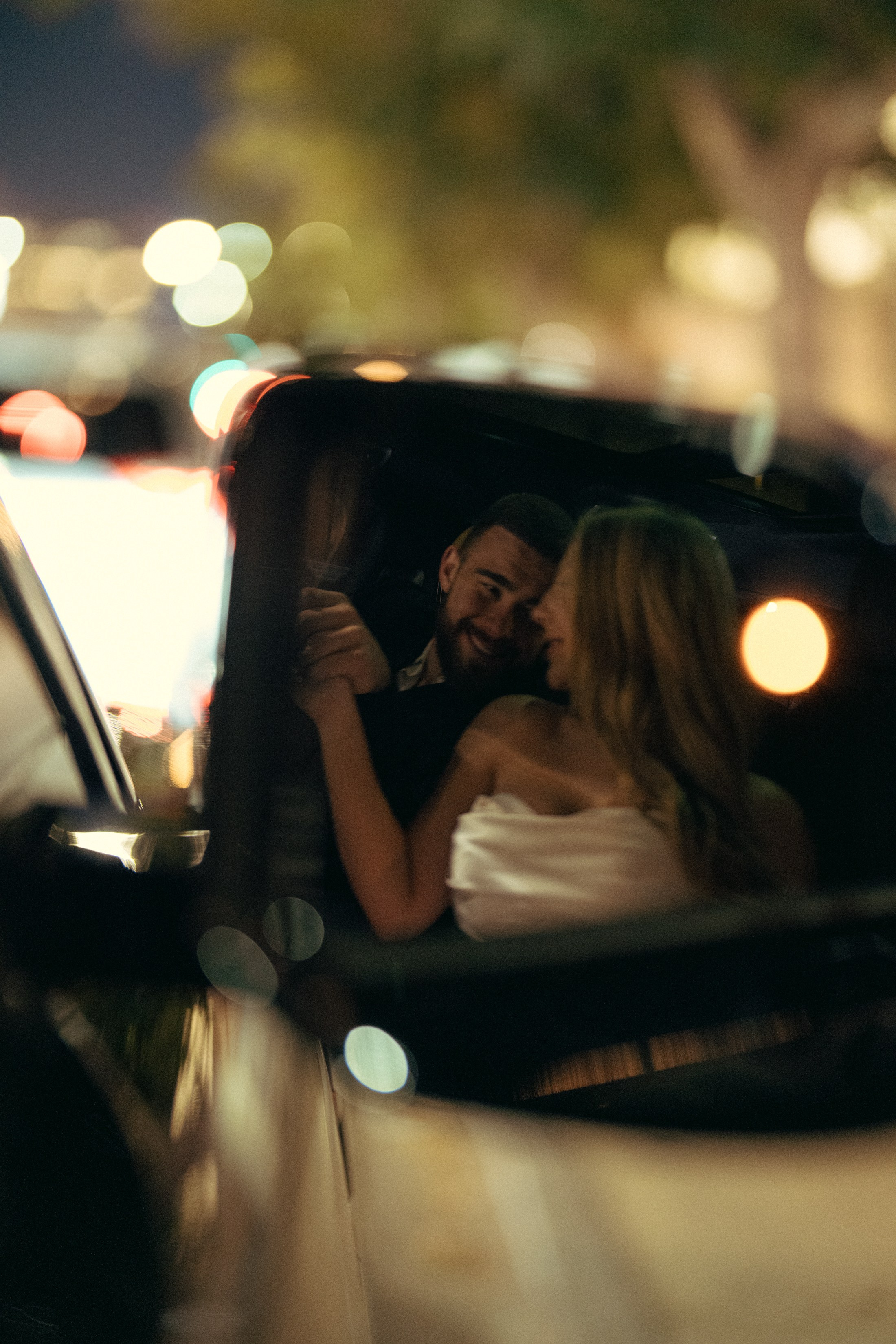 Anna&Vlad. Wedding & elopement photographer Viktoriya Kravtsov. Las Vegas