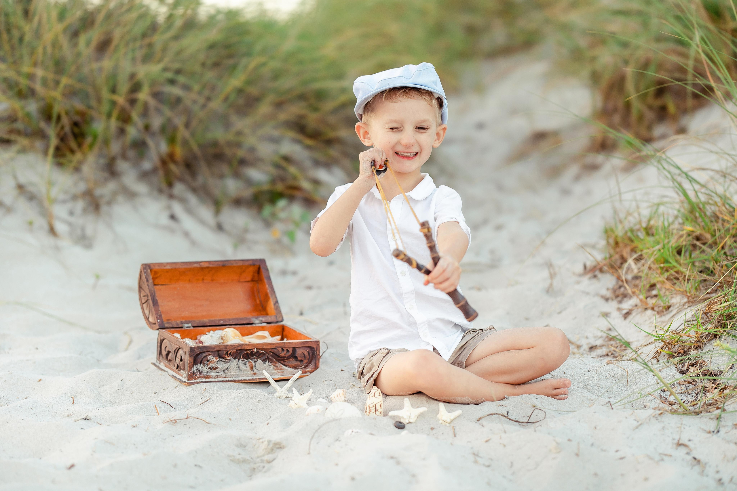 Lighthouse Family Session. Family and Event photographer in Homestead and Miami areas of Florida