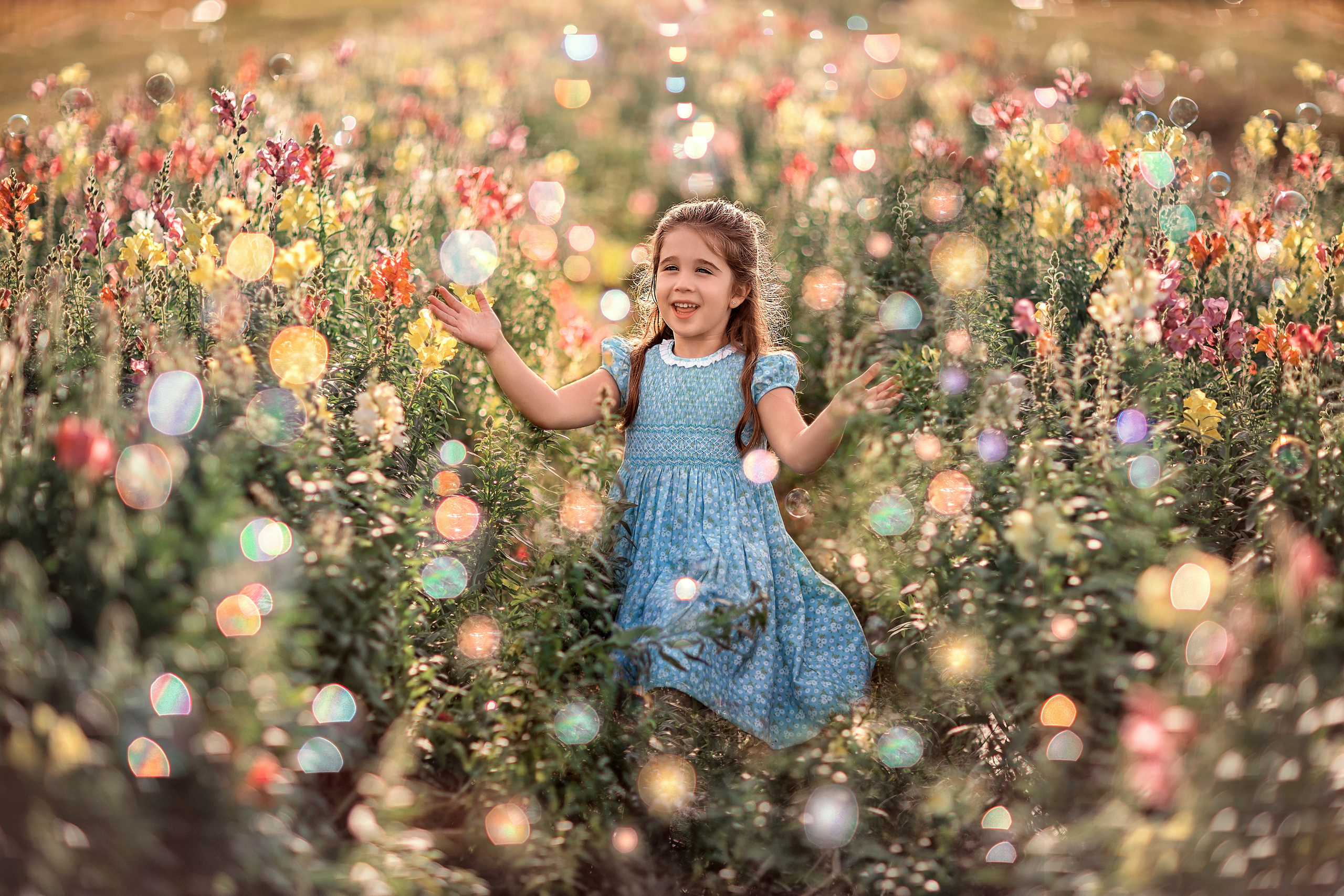 Flower Girl. Family and Event photographer in Homestead and Miami areas of Florida