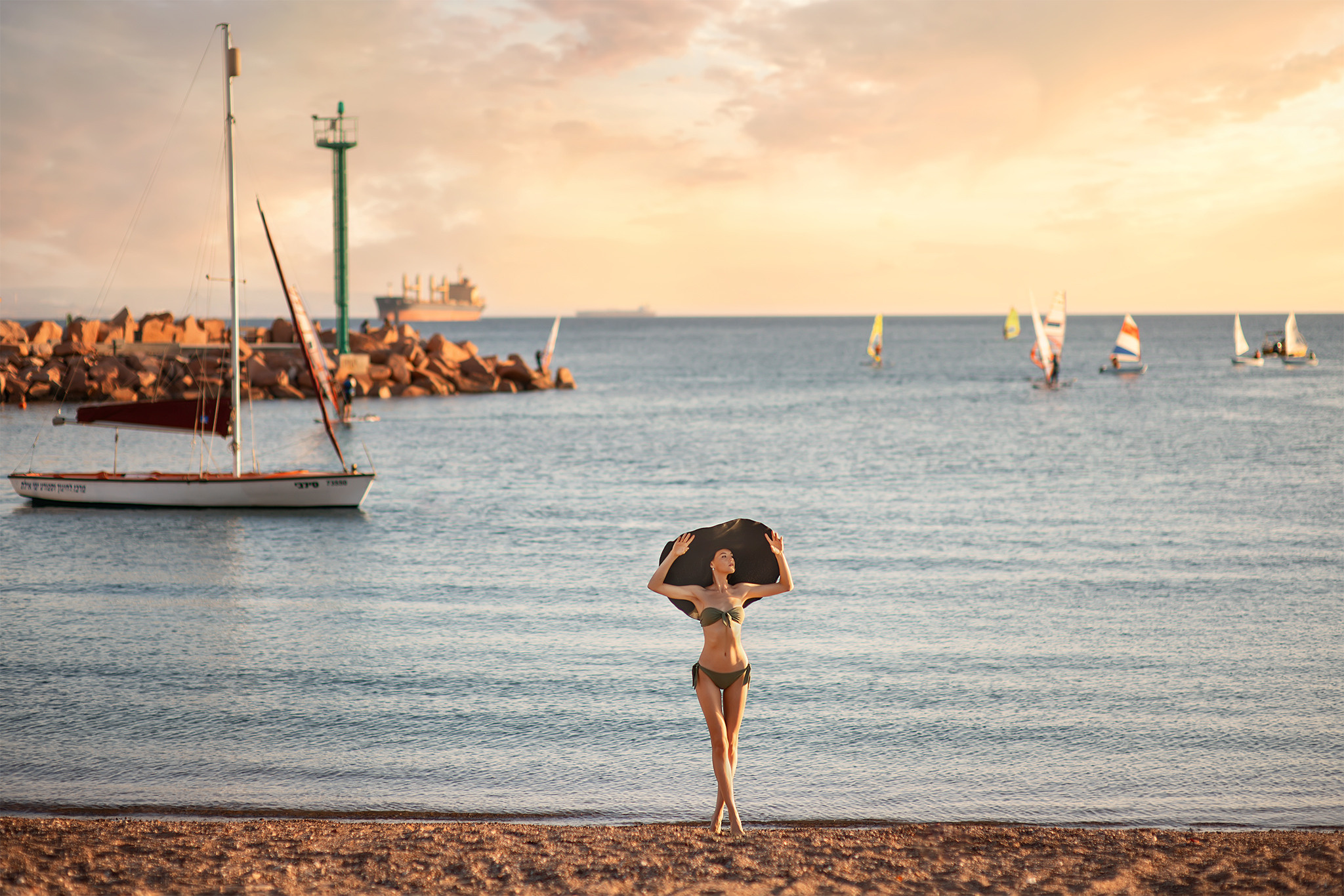 Personal shooting_sunset on the sea beach for Rezeda. צלמת משפחה ילדים הריון וסיפורי אהבה באילת ישראל אולגה אמצ'יסלבסקי