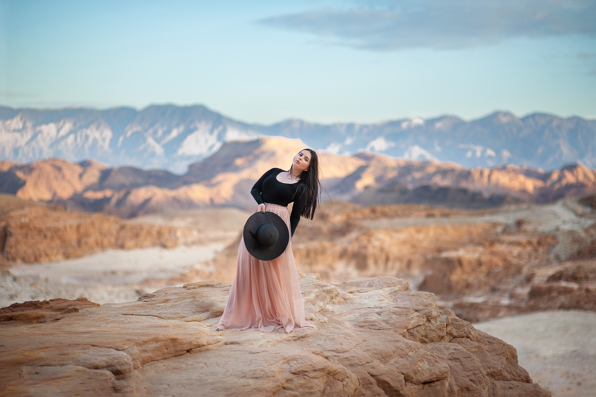Timna desert_Ilona. Family children pregnancy love stories photographer in Eilat Israel Olga Amchislavsky