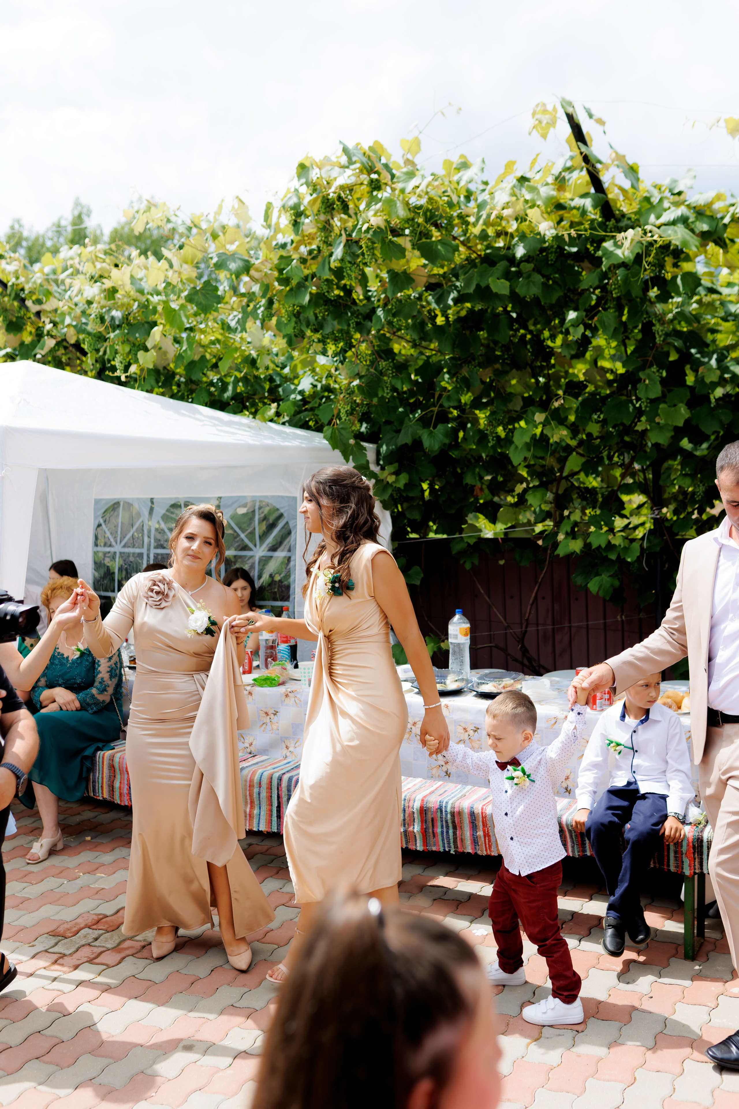 Nunta Nicoleta & Răzvan | Fotografie & Videografie Profesională. Servicii foto-video profesionale, pentru momente de neuitat