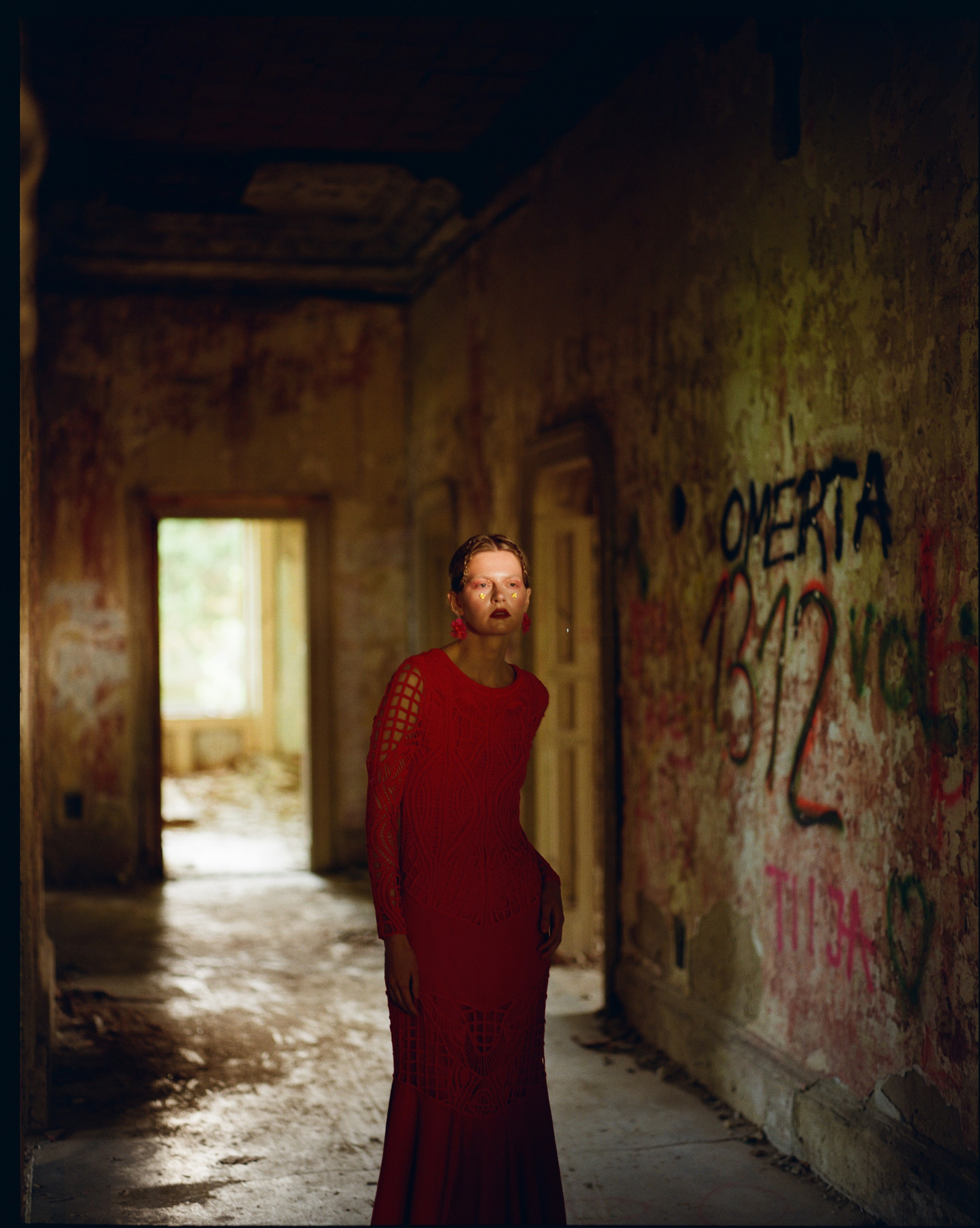 Roversi // Natasha. Bleeding Fin photostock