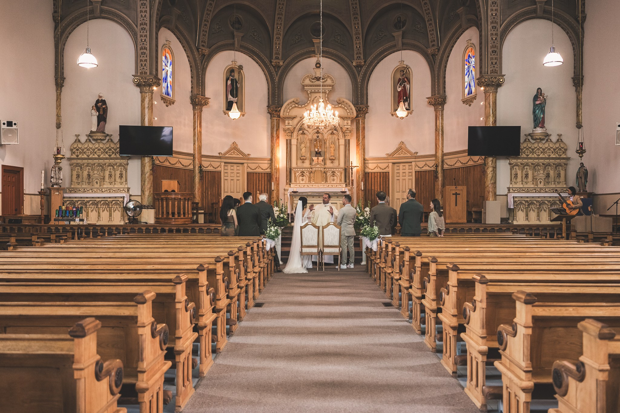 Elegant & Emotional Wedding Photography in Toronto | Madhurina Photography. Madhurina photography