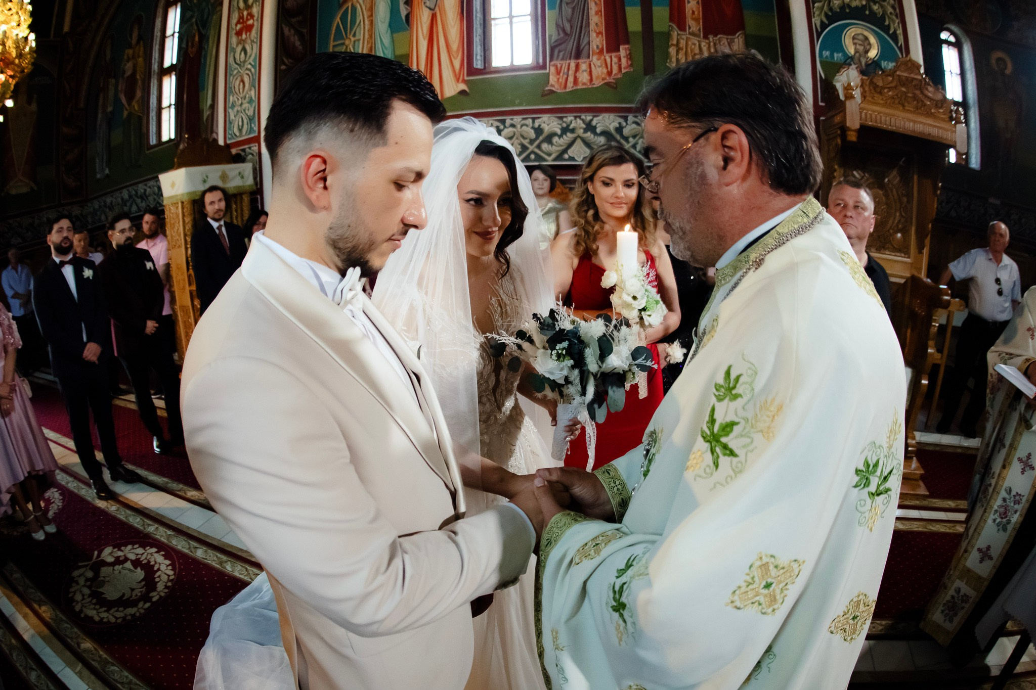 Ioana & Ionuț | Nuntă de poveste la Păstrăvăria Poiana din Mălini județul Suceava. Servicii foto-video profesionale, pentru momente de neuitat