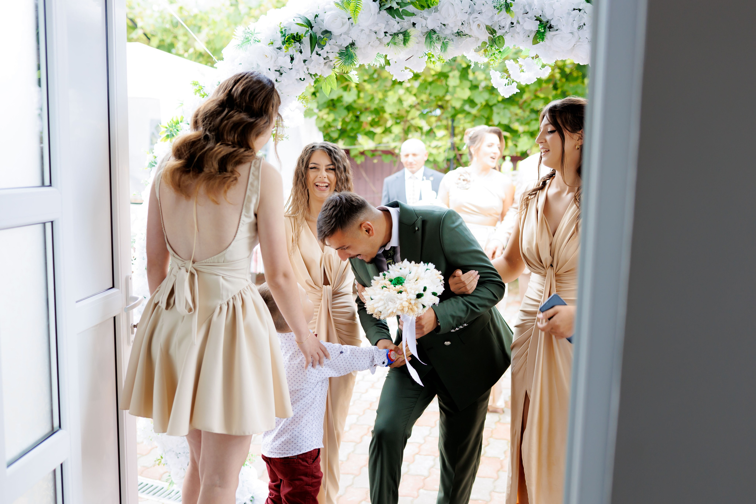 Nunta Nicoleta & Răzvan | Fotografie & Videografie Profesională. Servicii foto-video profesionale, pentru momente de neuitat