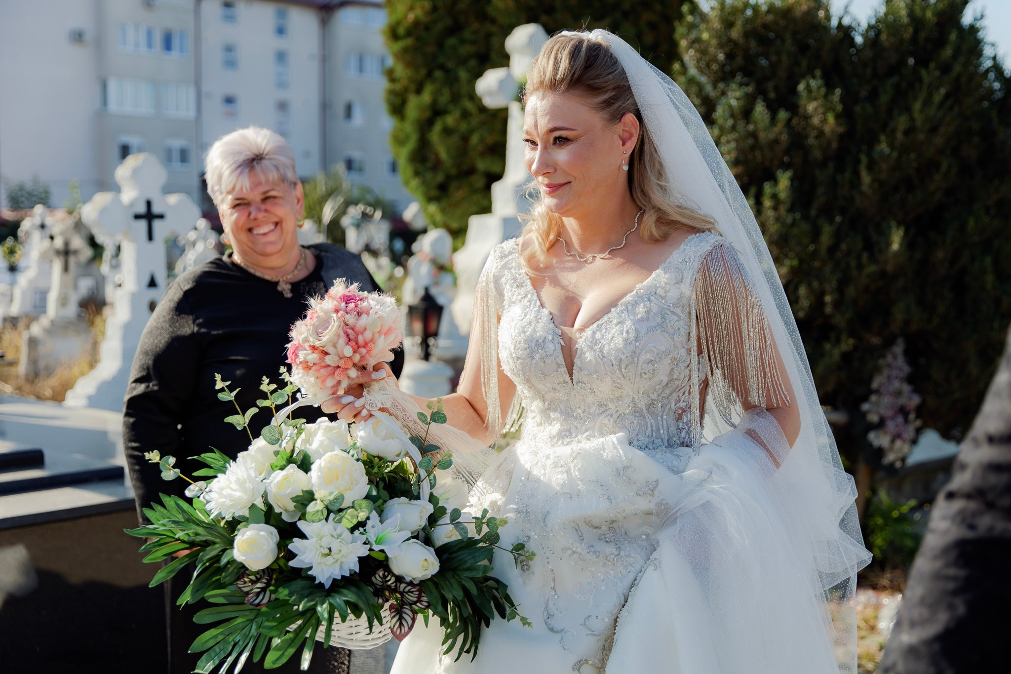 Mihai & Oana. Servicii foto-video profesionale, pentru momente de neuitat