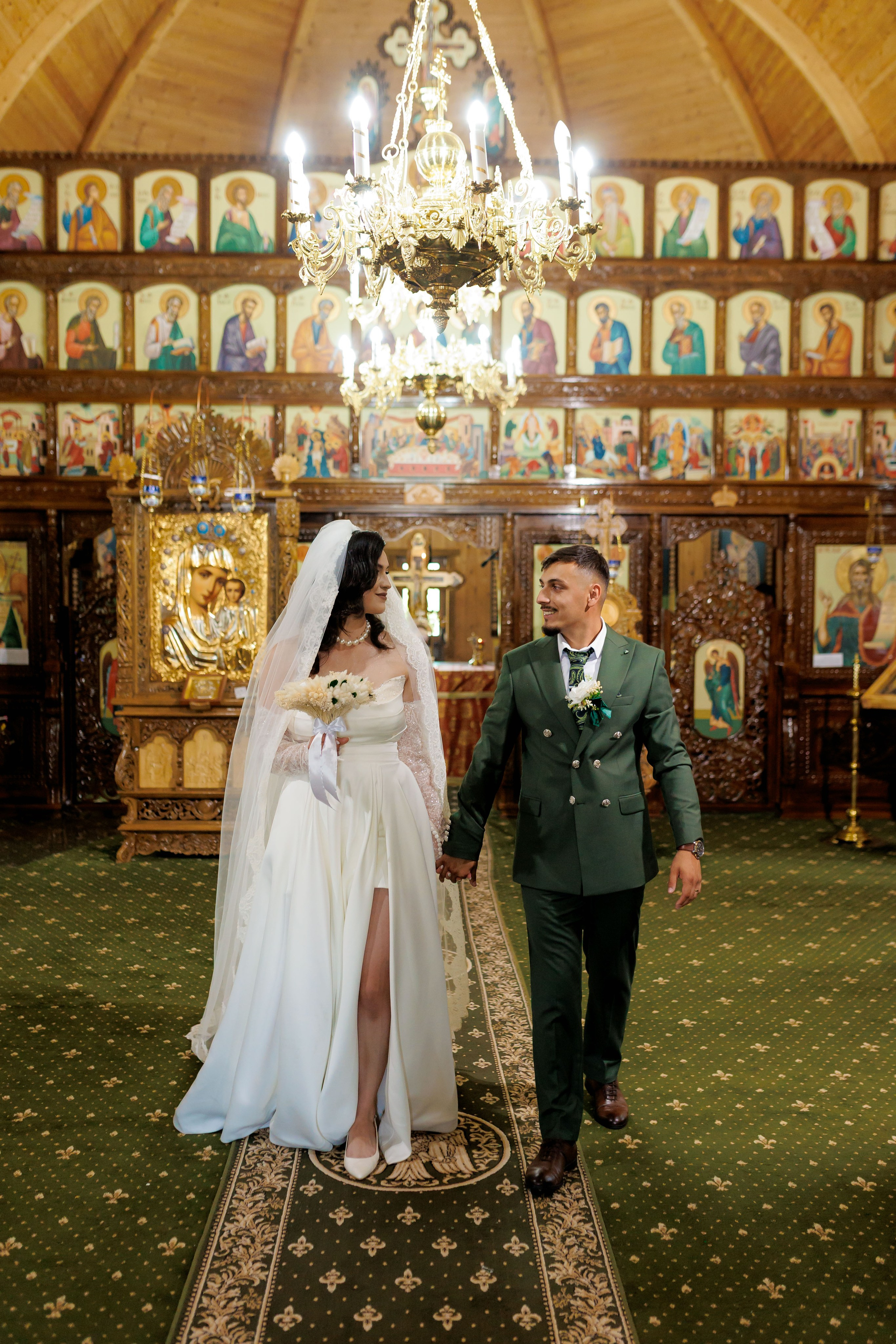 Nunta Nicoleta & Răzvan | Fotografie & Videografie Profesională. Servicii foto-video profesionale, pentru momente de neuitat