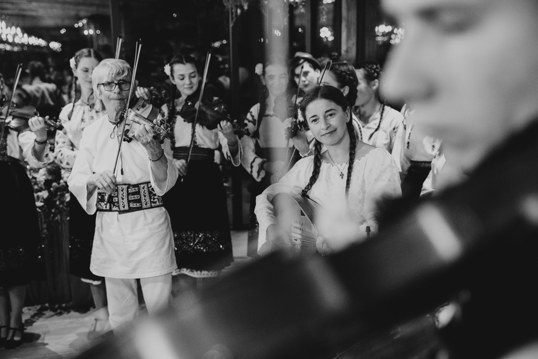 Nunta de Poveste la Sucevița: Cristi și Andreea. Servicii foto-video profesionale, pentru momente de neuitat