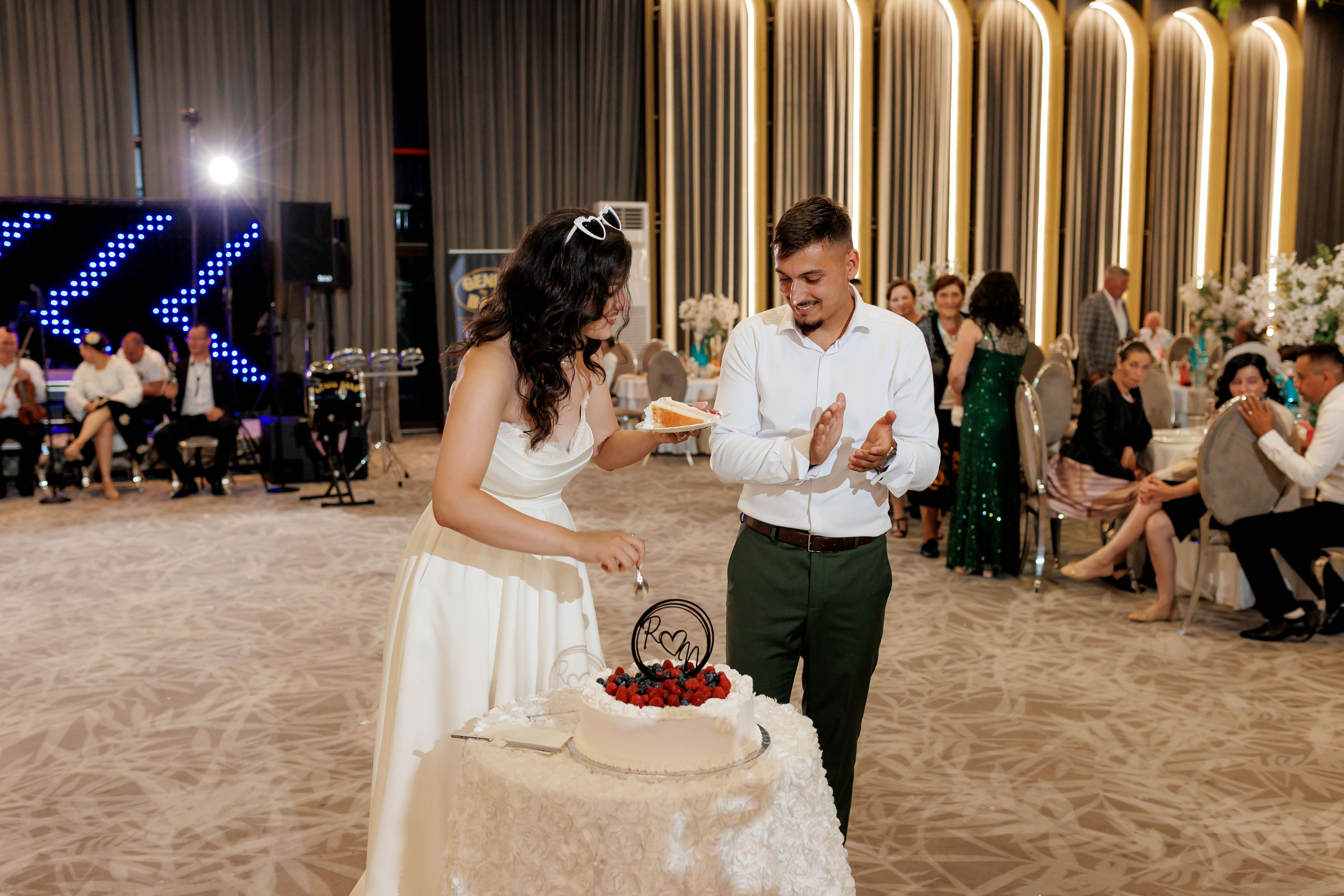 Nunta Nicoleta & Răzvan | Fotografie & Videografie Profesională. Servicii foto-video profesionale, pentru momente de neuitat