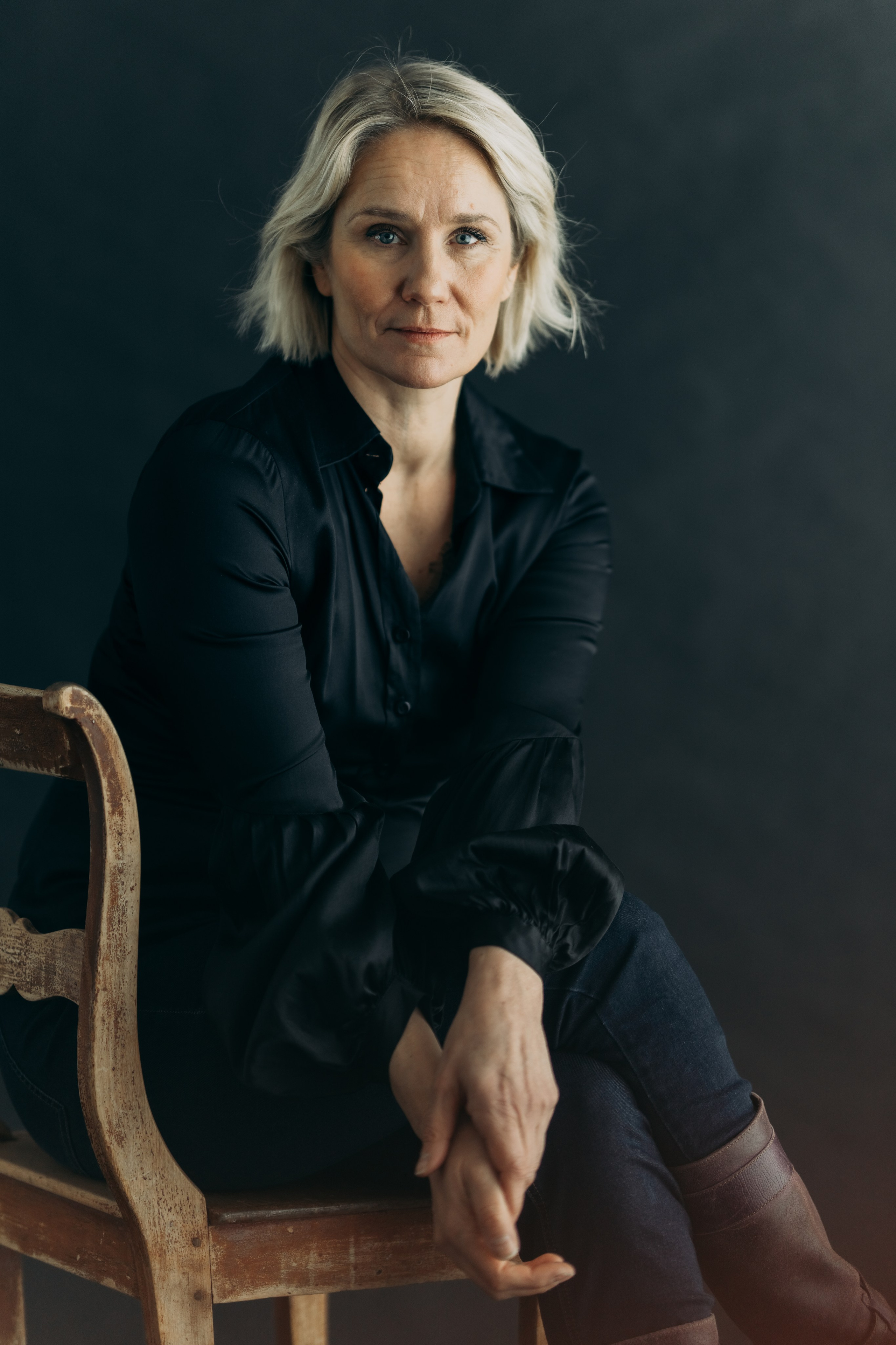 ACTORS. Victoria Olonen – Cinematic Portrait Artist | Helsinki & Europe