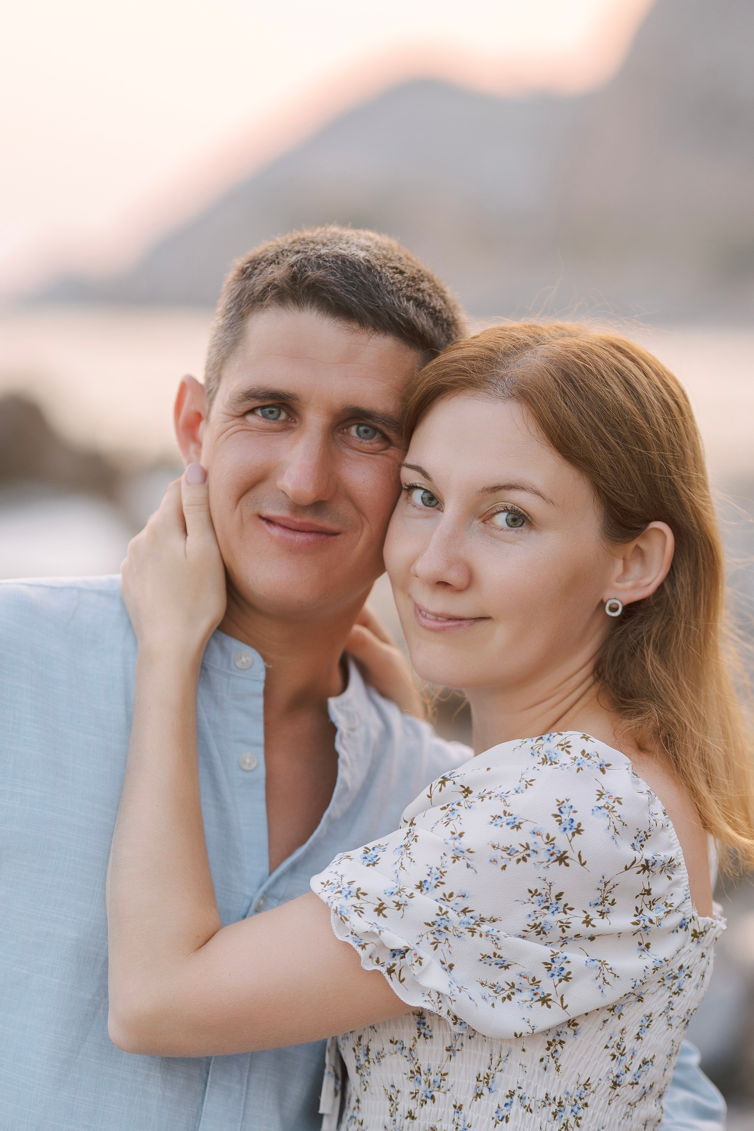 Sunset Family Photos on Cleopatra Beach | Alanya Photographer. Professional Photographer in Alanya, Side, Belek, Antalya. Turkiye
