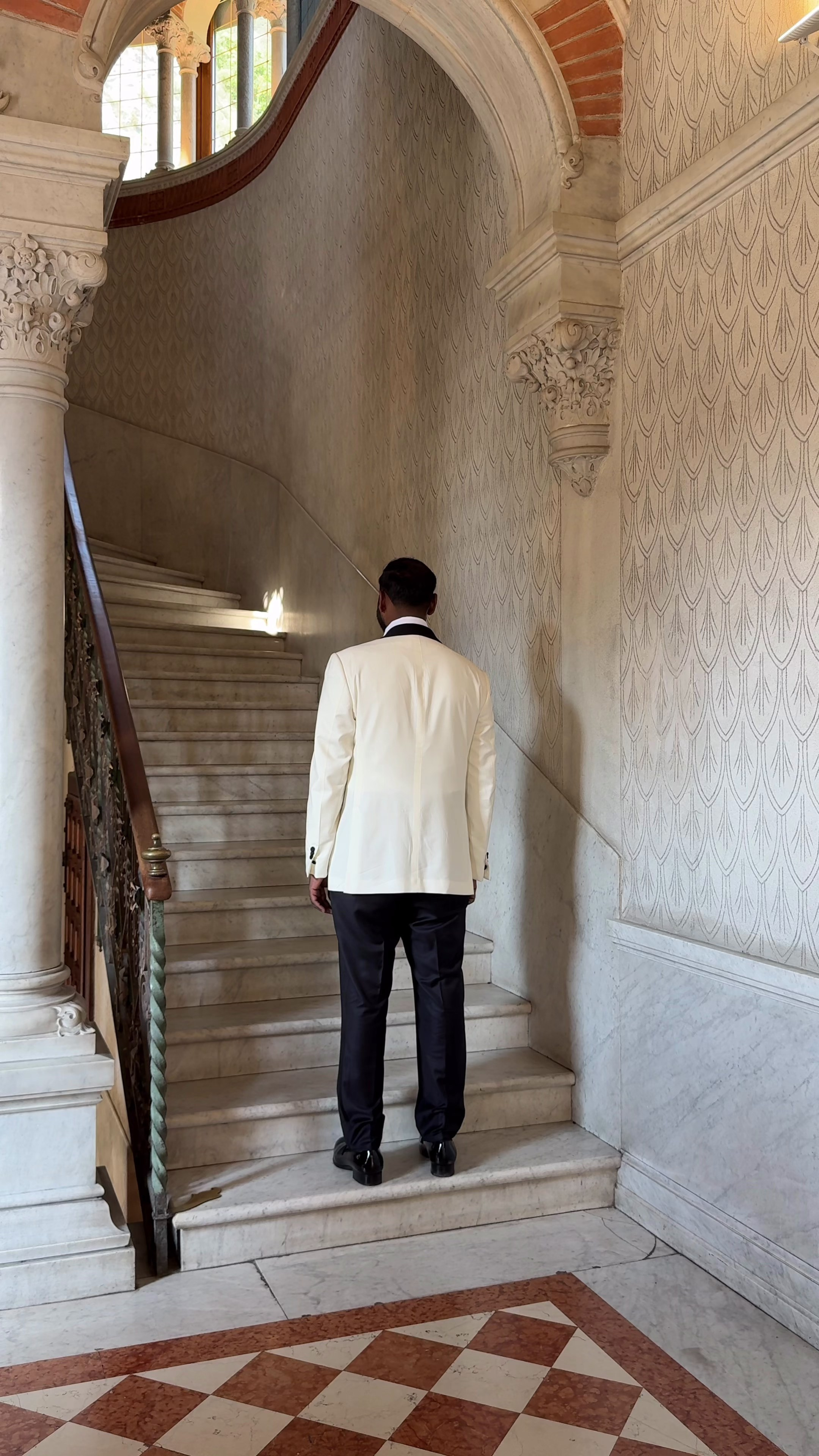 CONTENT CREATION. ALEX ZARIES, WEDDING VIDEOGRAPHER