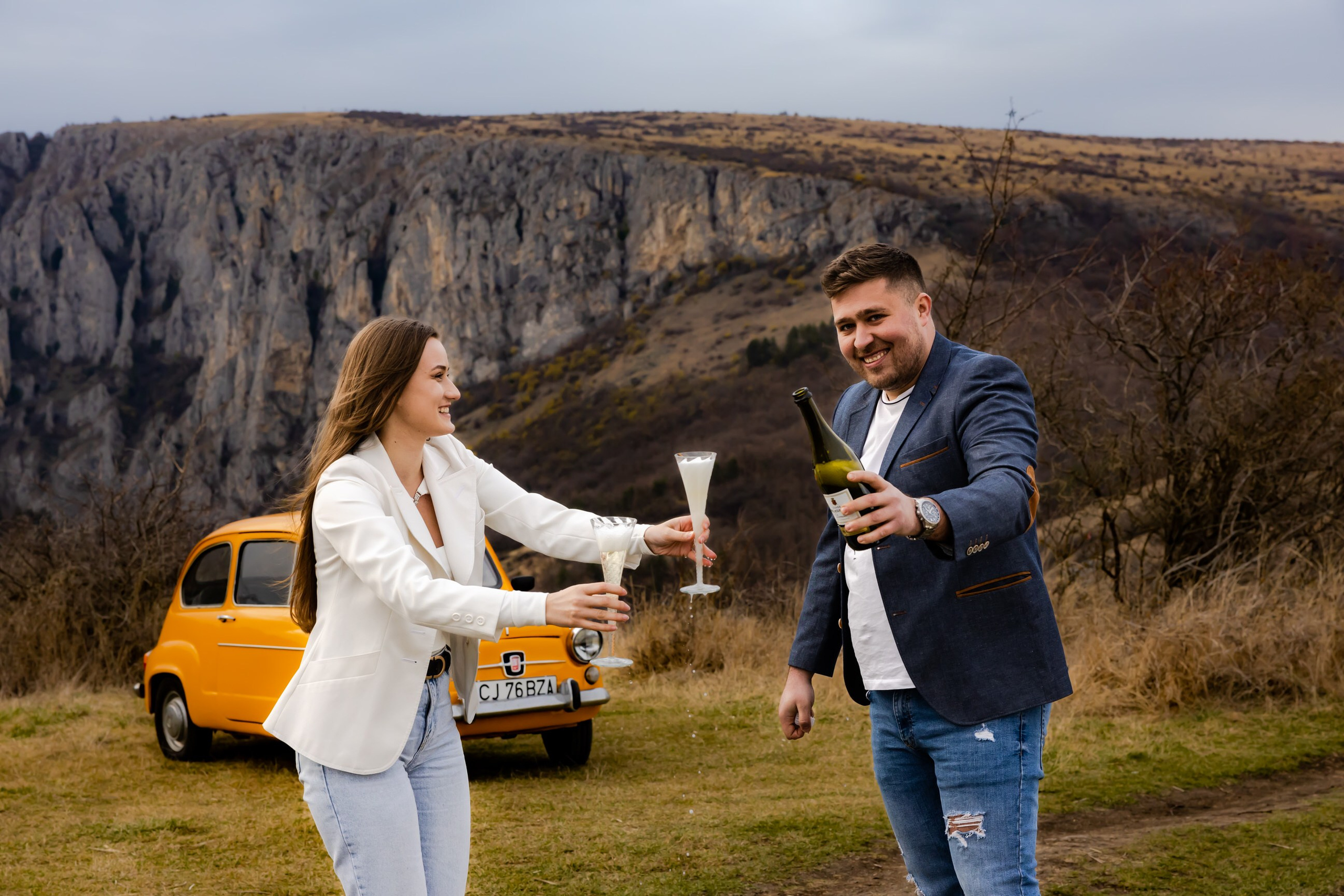 Nuntă & Save the date. Portré 📸 Photographer | Newborn photos • Maternity photos • Engagements • Weddings • Events • Portraits • Families • Birthdays • Parties