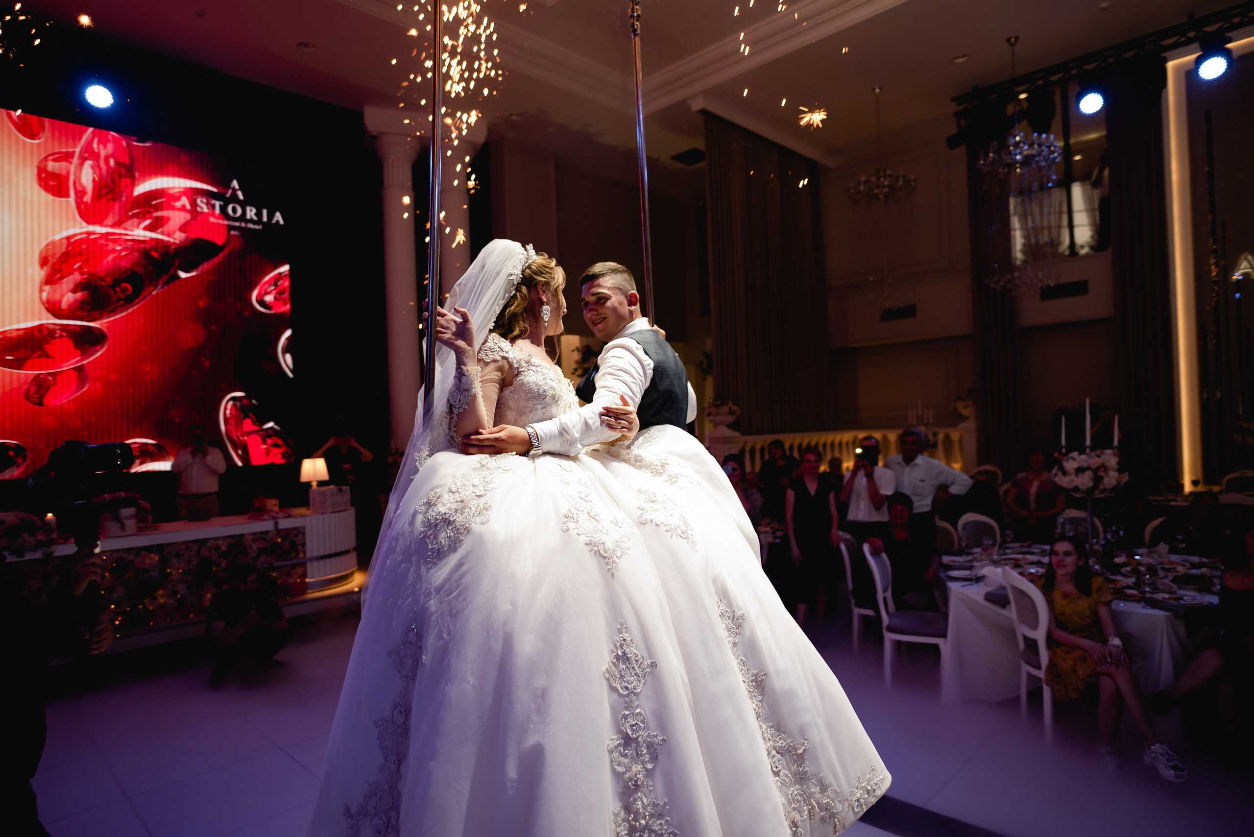 Sergiu & Ecaterina. Parisstudio.md