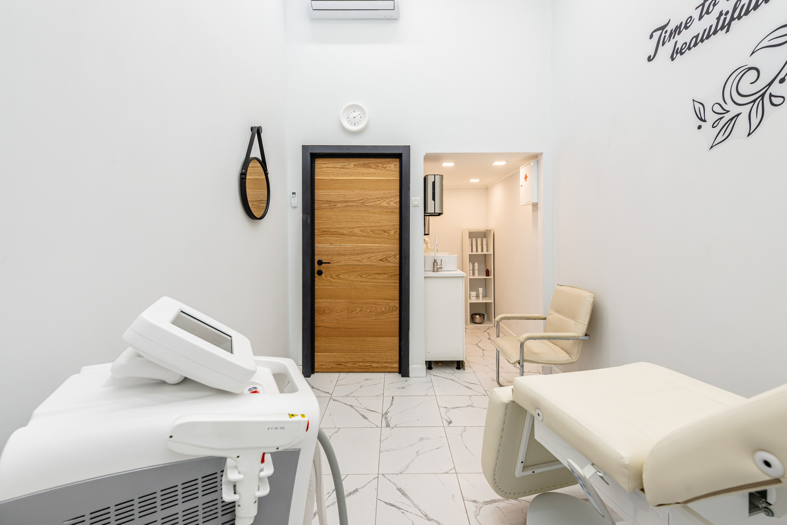 Medical centers. PHOTOGRAPHER QUINTANA ROO