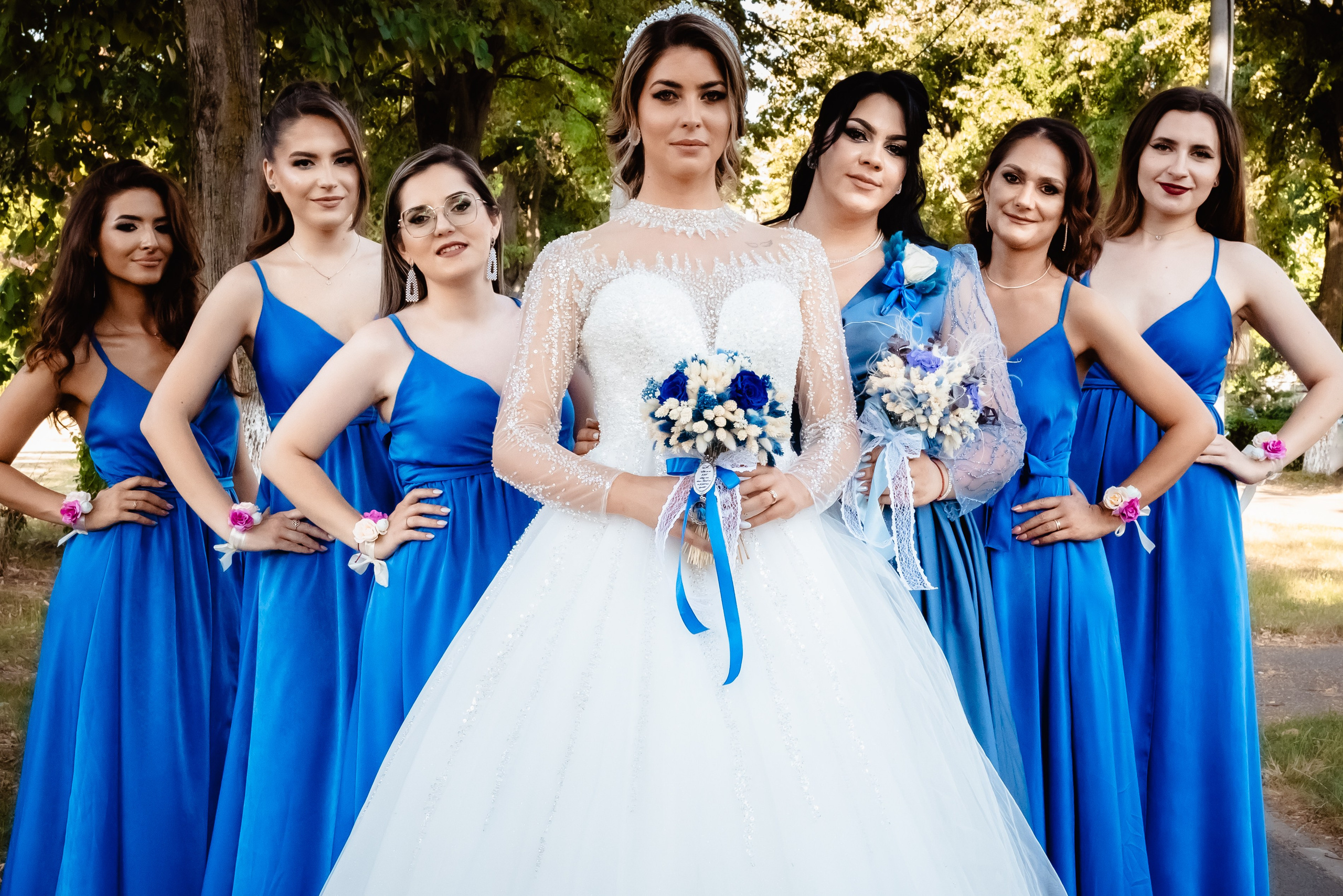 Mireasa in cimitir. Stefan Teodorescu — Fotograf de Nunta