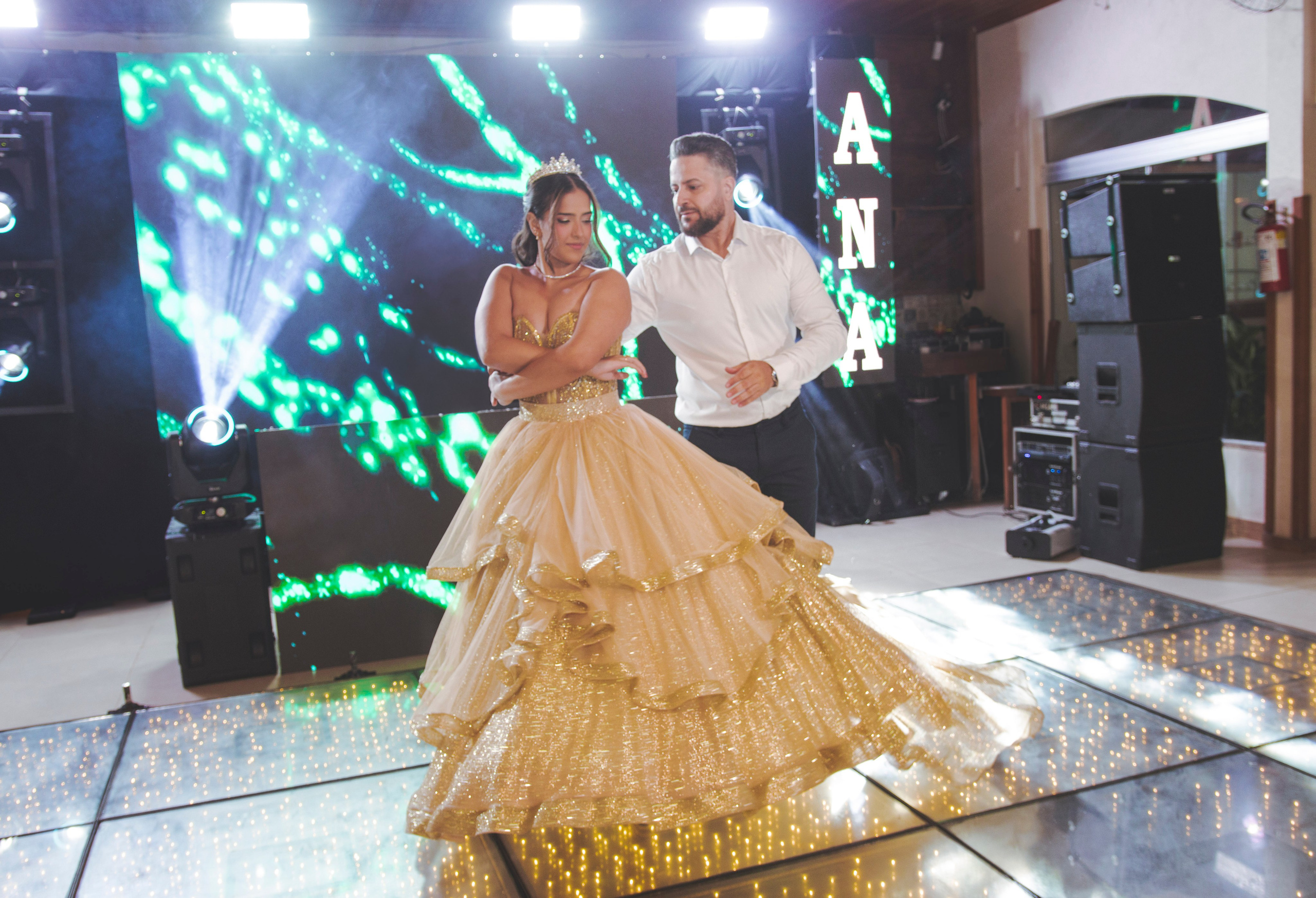 15 ANOS DE ANA BEATRIZ. Fotógrafos de casamento. empresas, família em Catanduva SP e região, Casal Gonçales