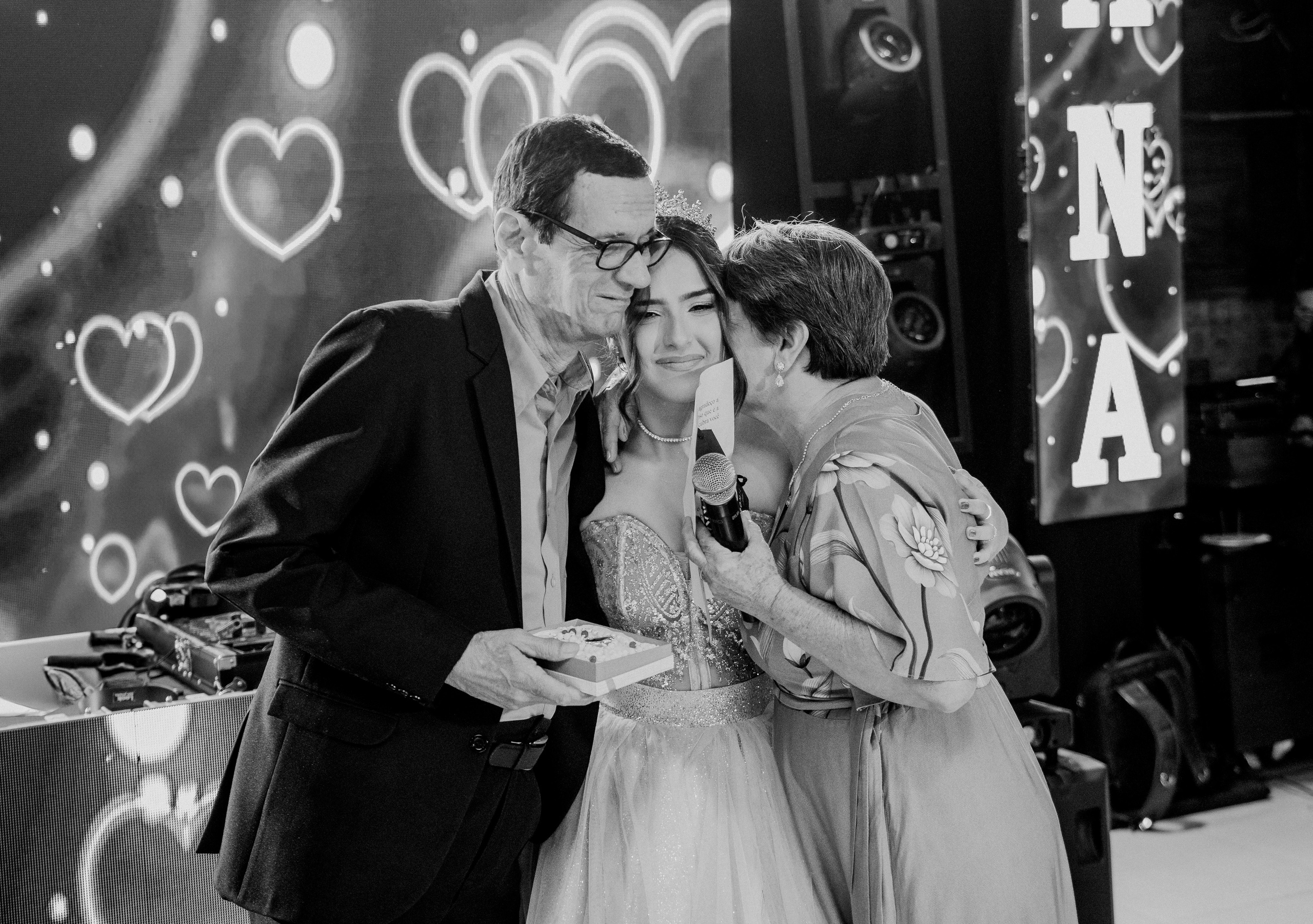 15 ANOS DE ANA BEATRIZ. Fotógrafos de casamento. empresas, família em Catanduva SP e região, Casal Gonçales