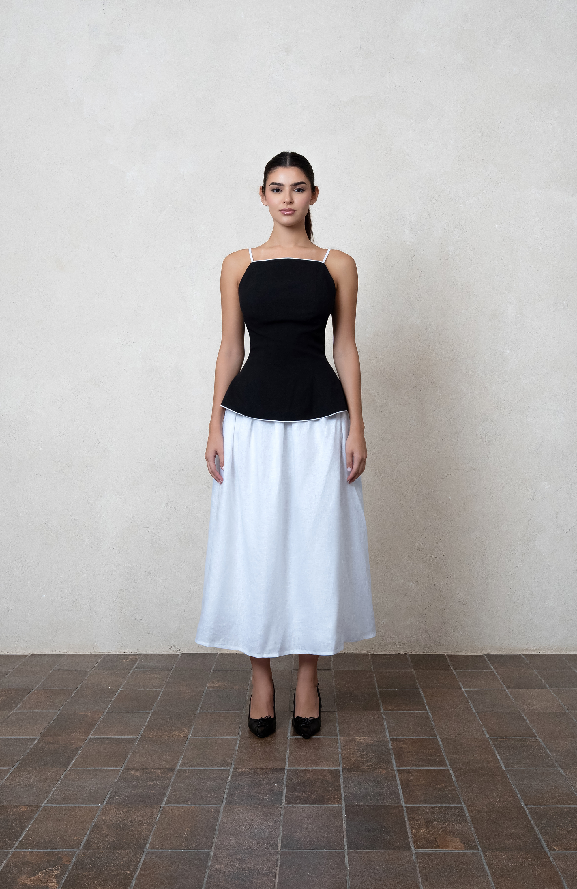 E-COMMERCE FASHION. “Thoughtfully built. Beautifully aligned.”
