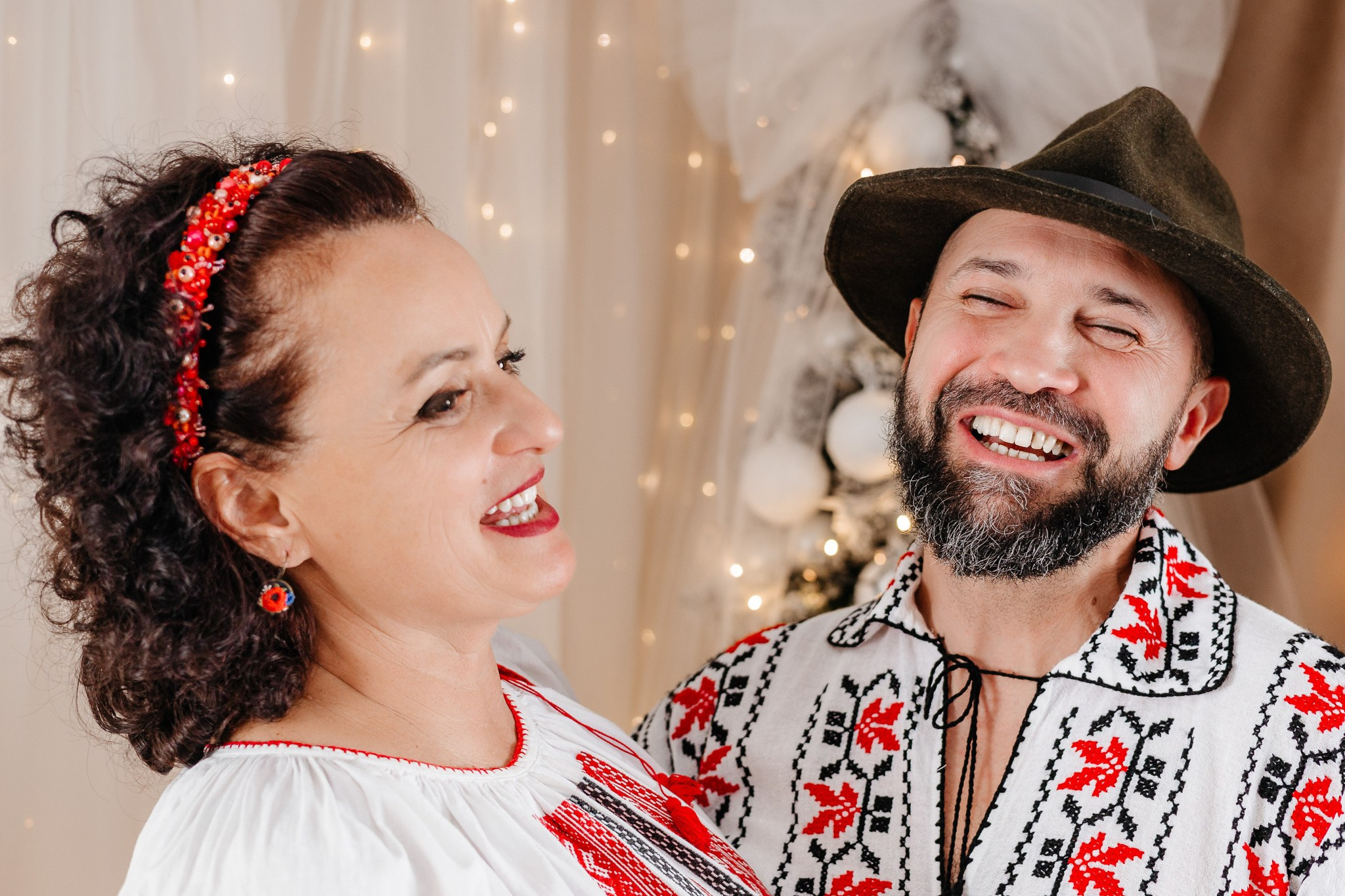 Surprize. Fotograf Profesionist Piatra Neamț, Roman, Târgu Neamț, Bicaz, Neamț | Studio, Nuntă, Botez, Eveniment | FotoACTIV