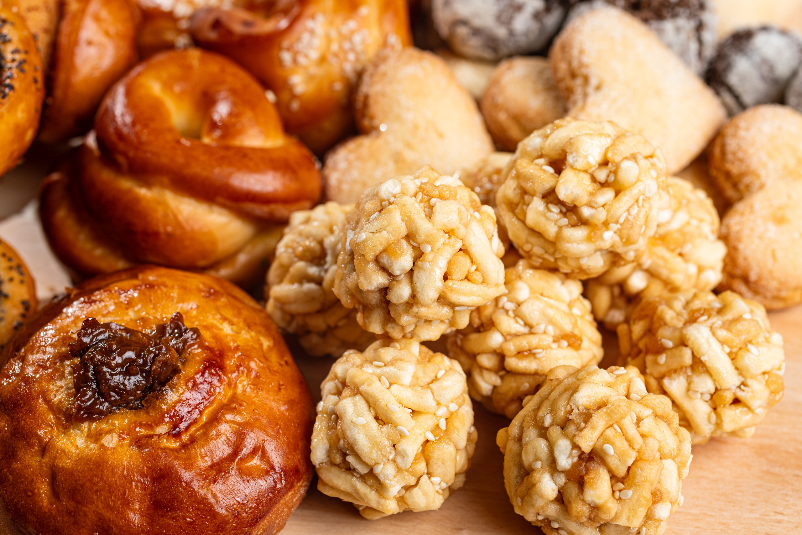 Фуд-фотосъемка выпечки Oliva Bakery Бишкек. Фотограф в Бишкеке Оксана Шувалова