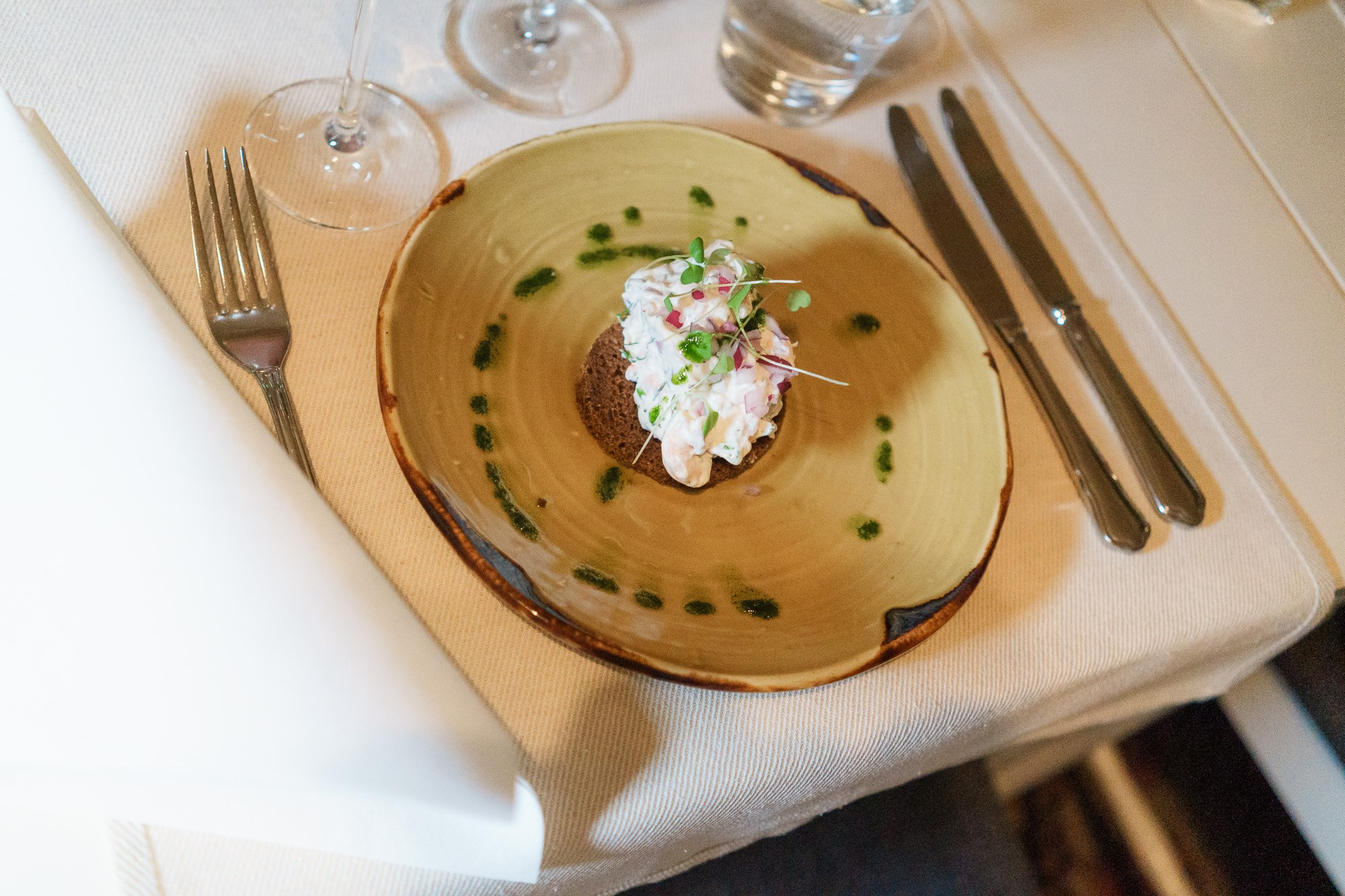 Häät Puotilan Kartanossa: Sateenkaari häät Puotilan kartano