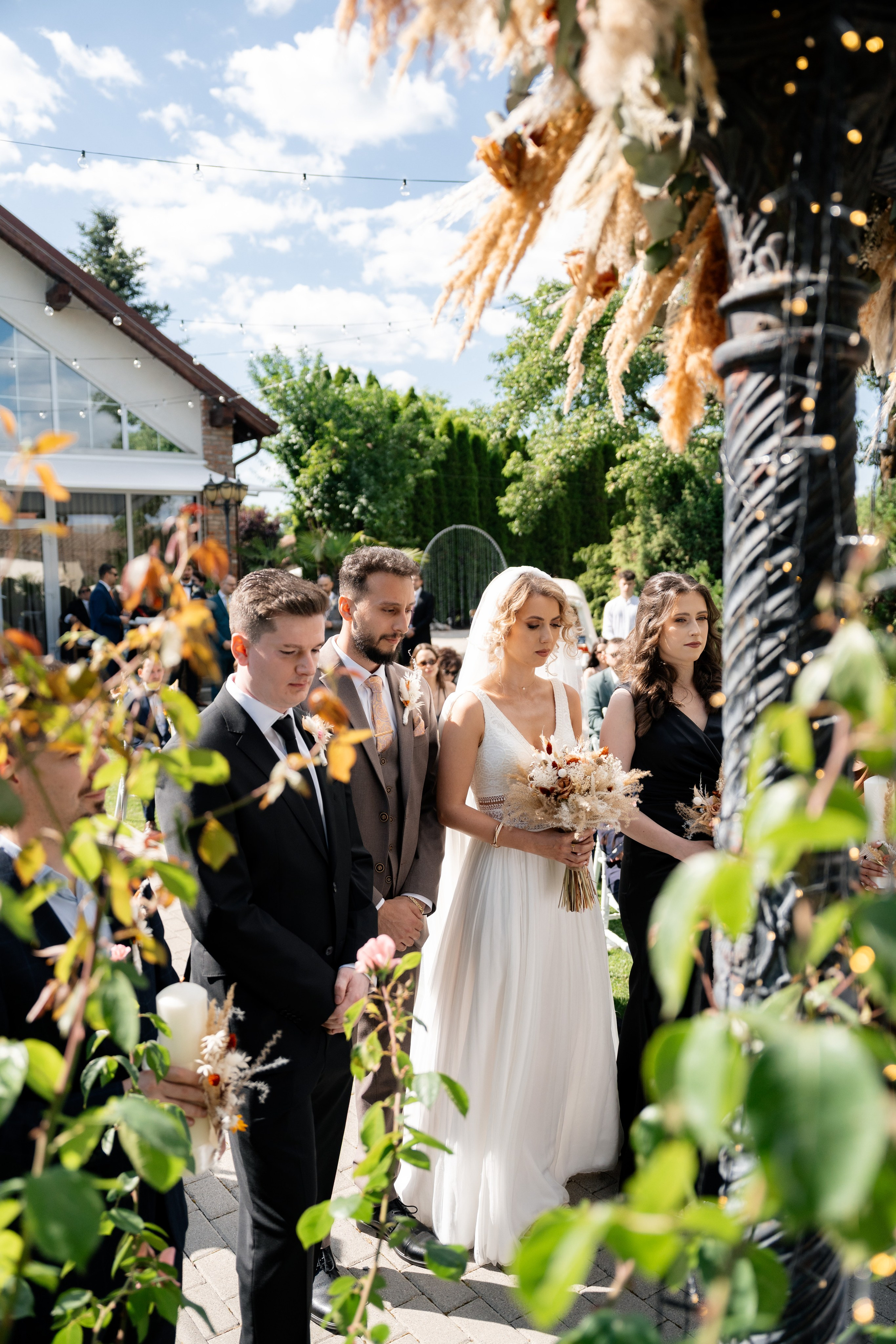Octavia & Theo. Destination Wedding Photographer Alex Pasarelu