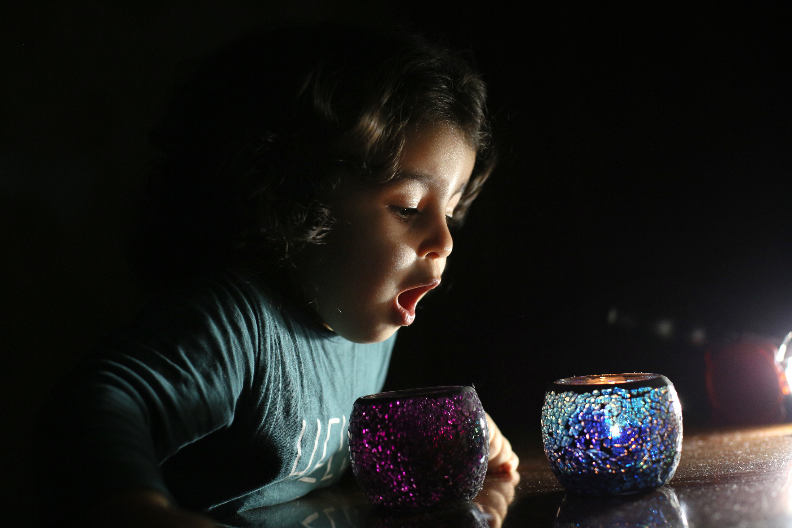 Curly Sue, Curly Girl. Wedding and family photographer in Cork, Ireland. Tigran