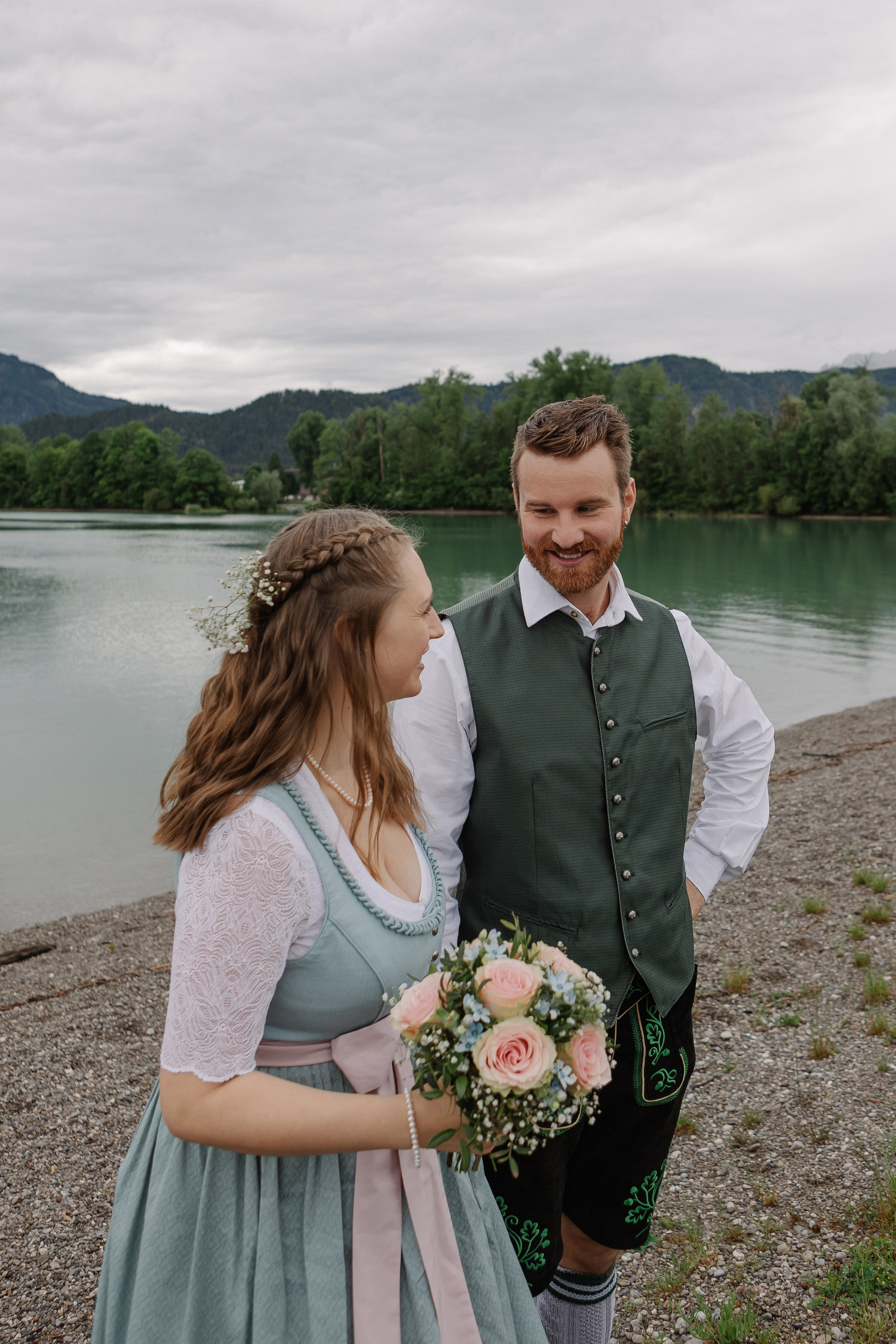 Love Story / Hochzeit. Fotografin Larysa Chepurko| Füssen| Garmisch-Partenkirchen| Weilheim| Schongau| Murnau| München | Hochzeitsfotograf Füssen | Larysa Photo