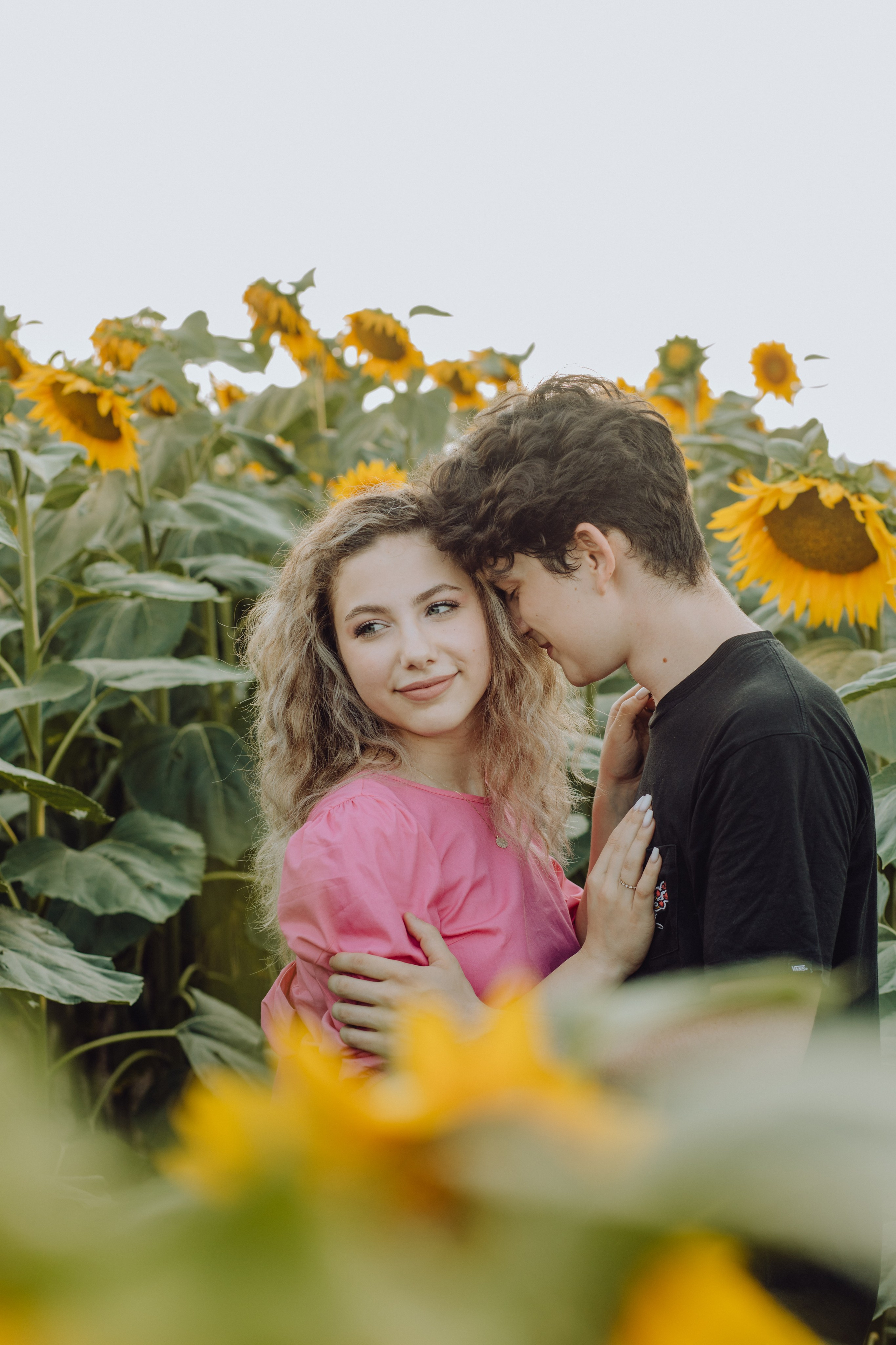 Raul & Larisa. Wedding & couple photographer from Romania Rut Vetan