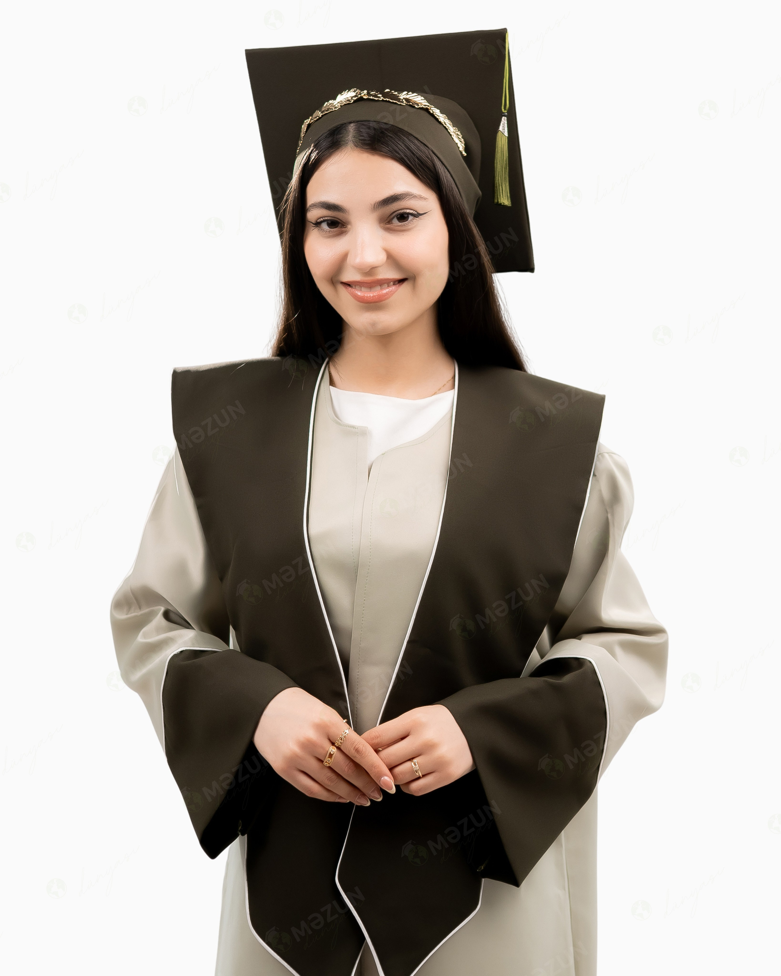 Premium Açıq Yaşıl. Məzun geyimləri və akssesuarları