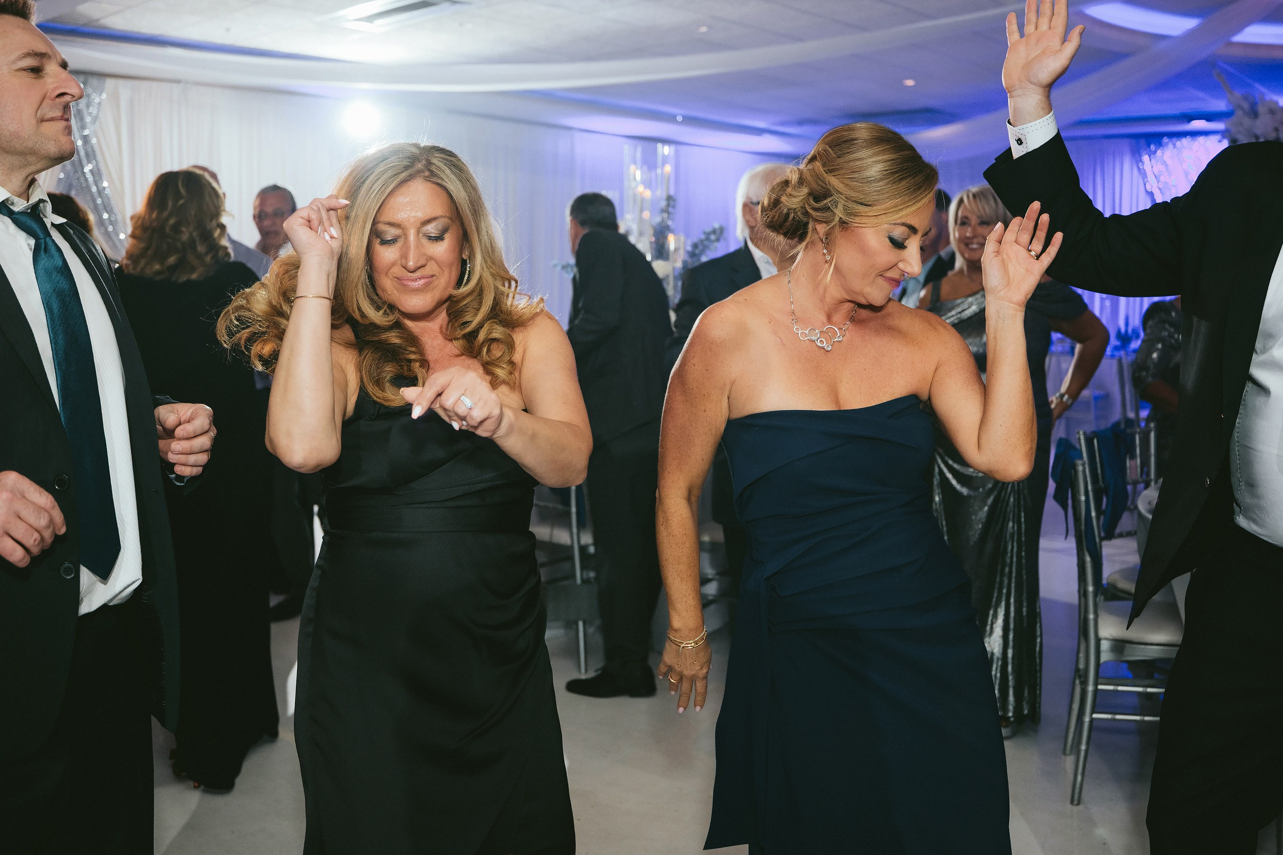 06.08.2025 Wedding. Wedding family event photographer in Chicago Nick Yushevich