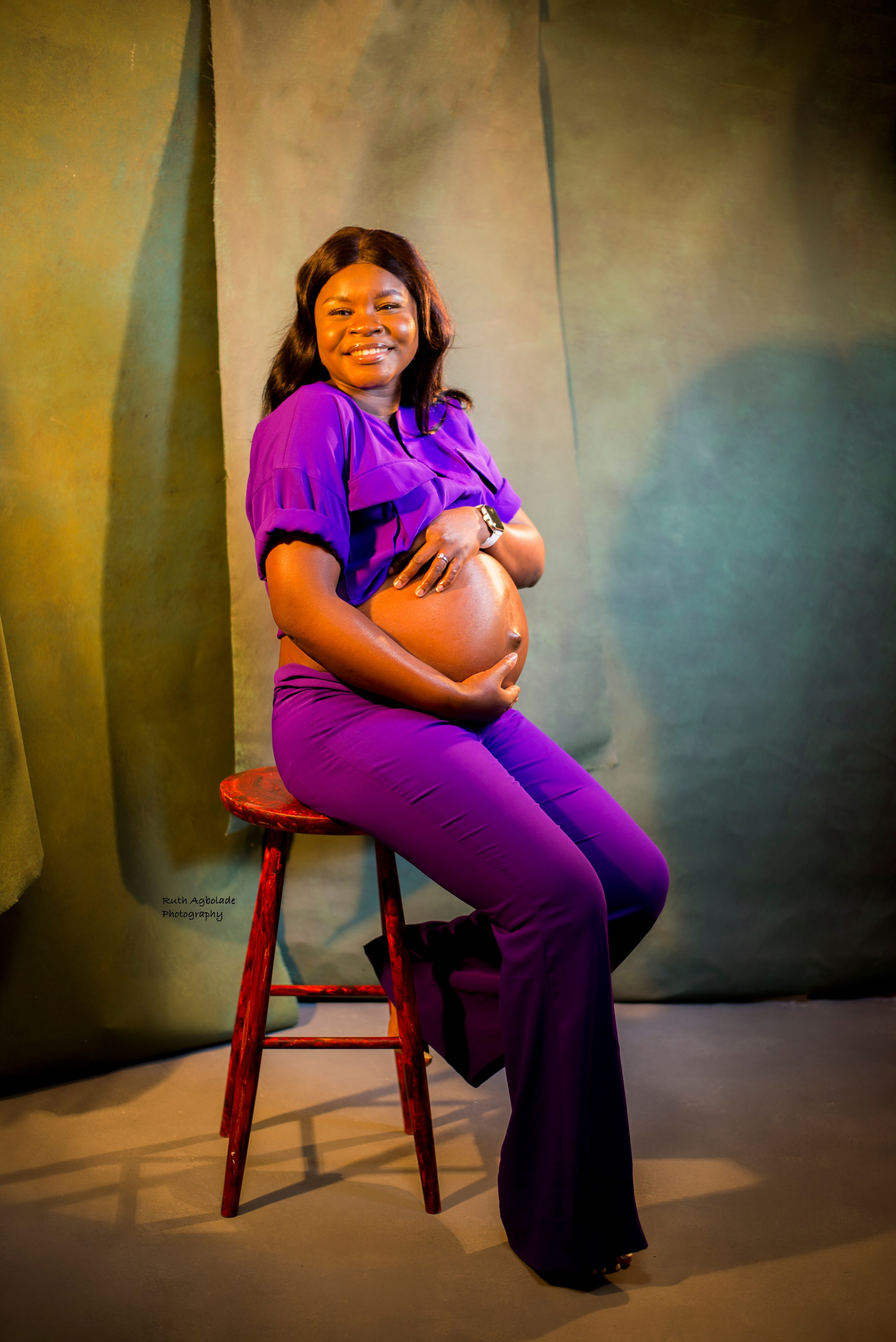 Maternity Photoshoot. Portrait & Brand Photographer in Bradford, West Yorkshire