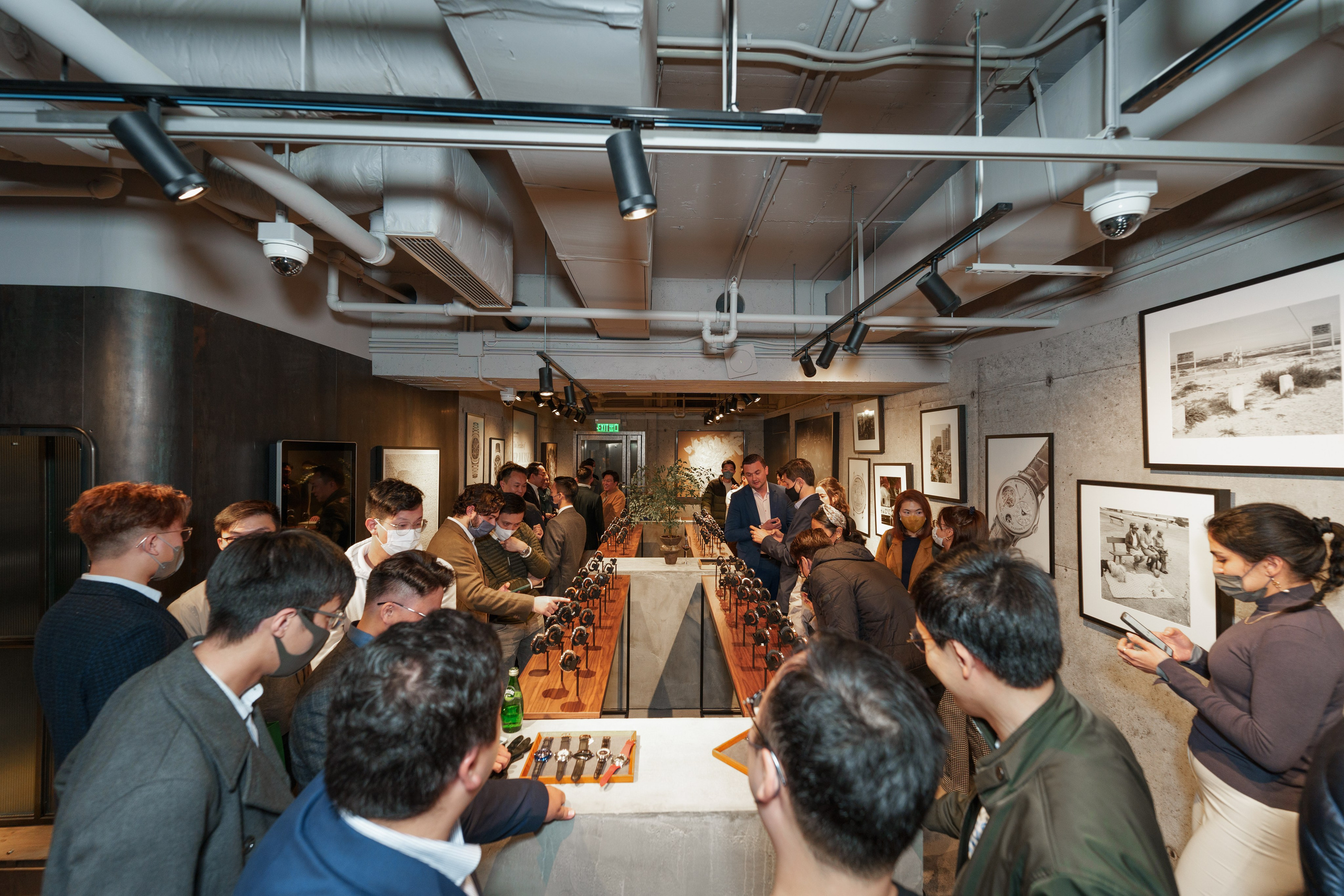 WATCHBOX. ФОТОГРАФ В ГОНКОНГЕ (СВАДЬБЫ, FASHION, СЕМЕЙНЫЕ, МЕРОПРИЯТИЯ, ФОТОПРОГУЛКИ)