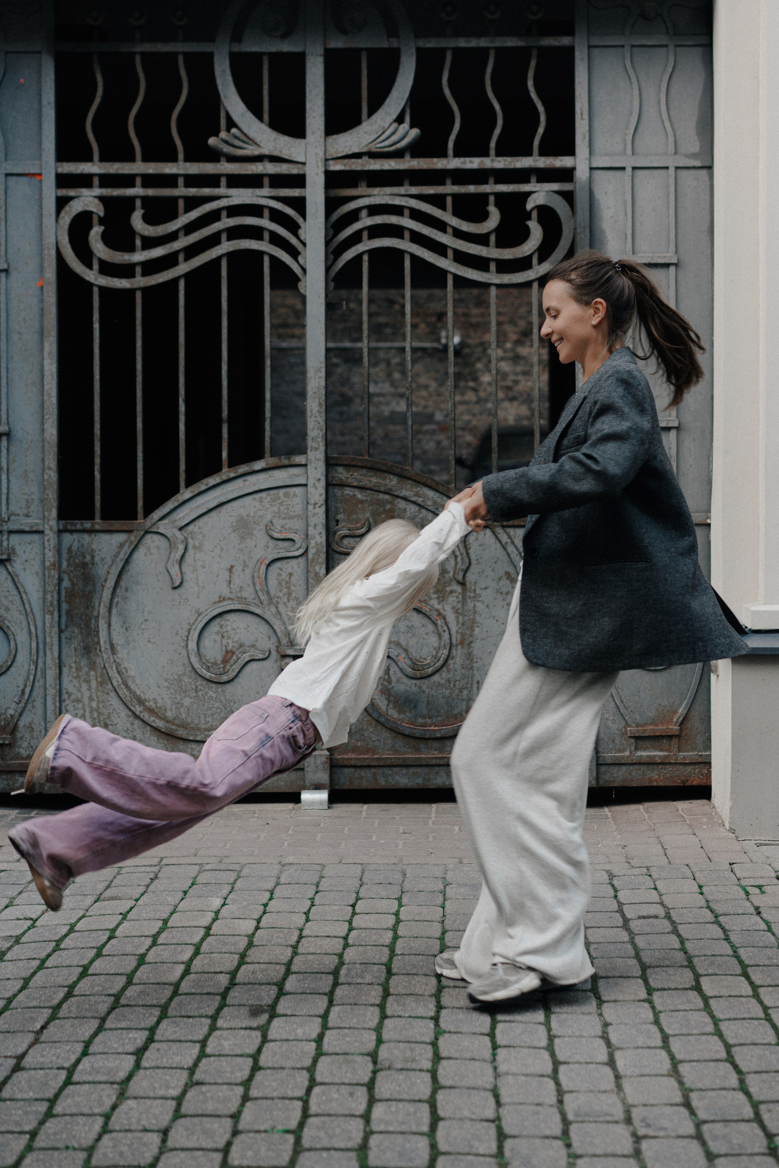 Family photoshoot. Portrait, lookbook and family photographer in Riga, LATVIA