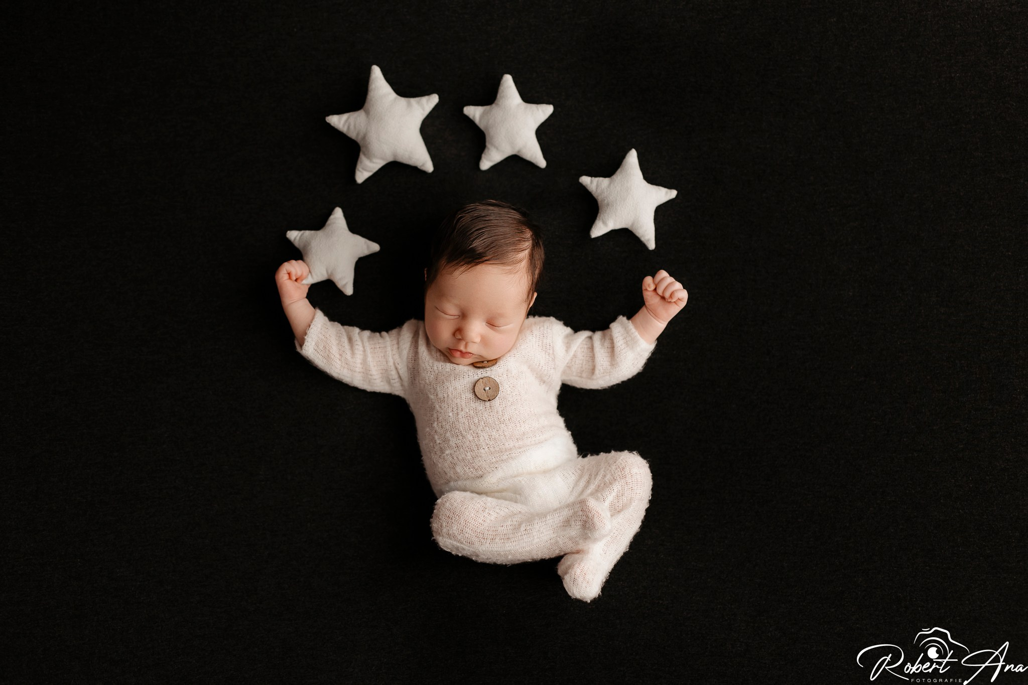 Studio Robert Ana Fotografie. Robert Blaj - Fotograf Nuntă Iași