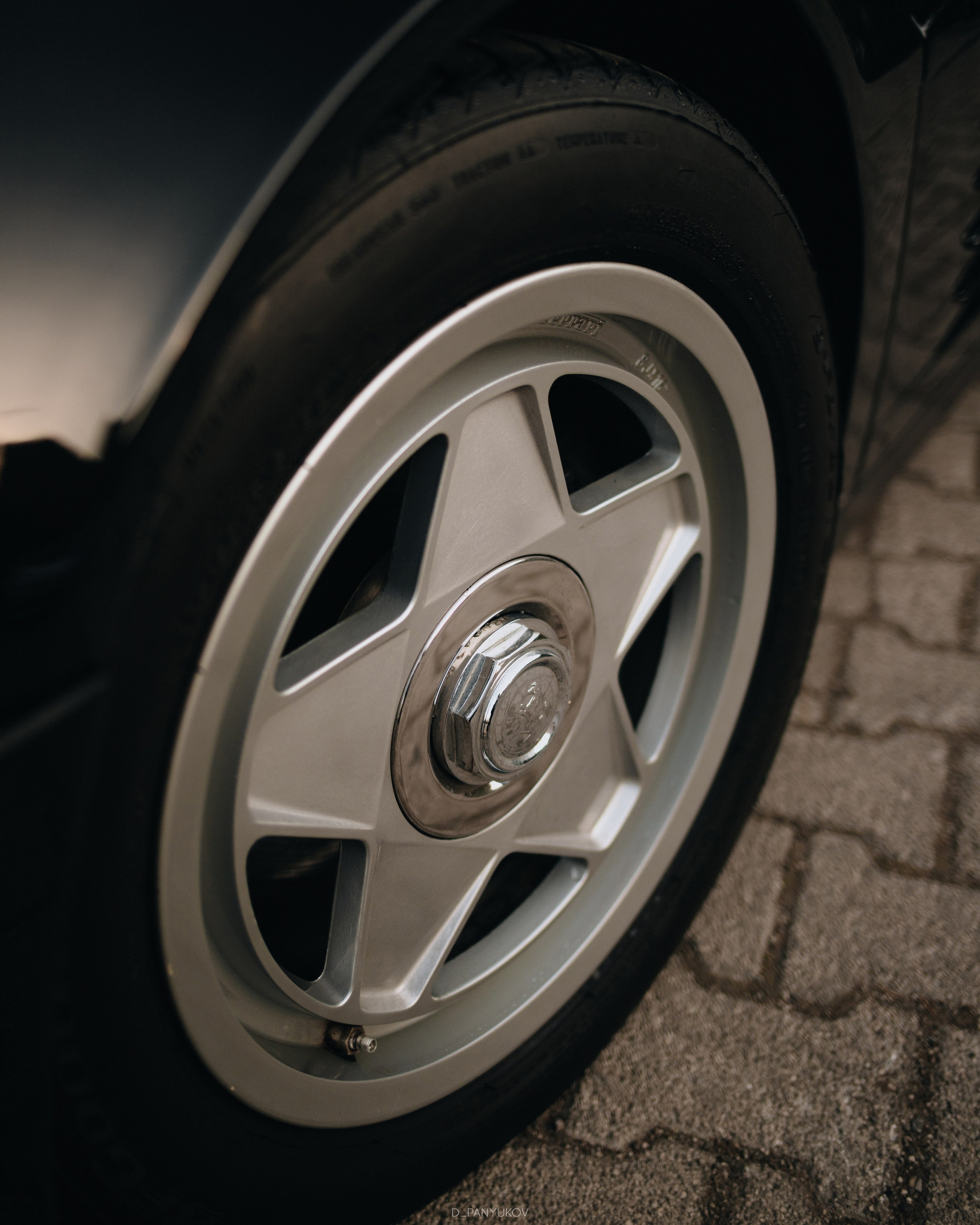 Ferrari 512 Testarossa. Dima Panyukov