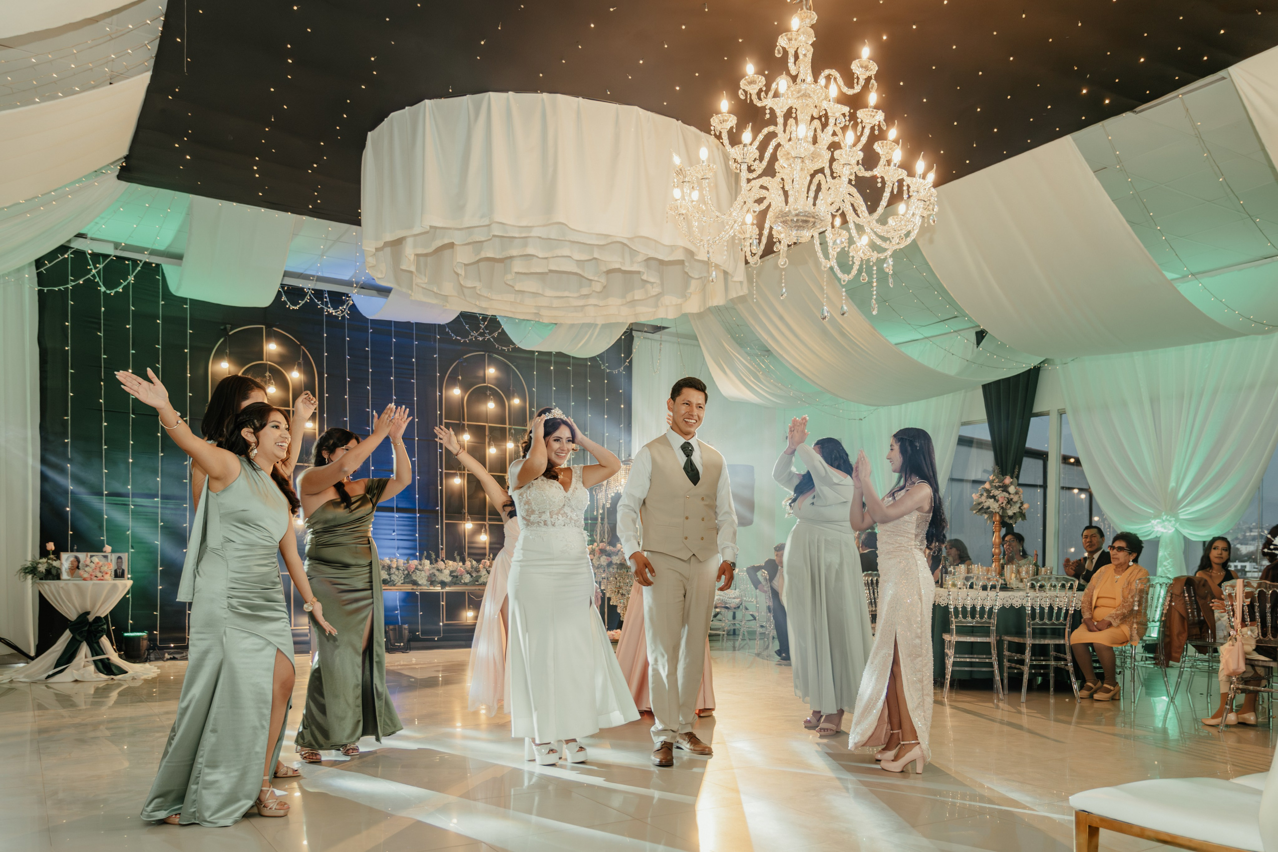 ANGIE + MANUEL BODA RELIGIOSA. Studio KVTA | Fotografía y Video de Bodas en Arequipa