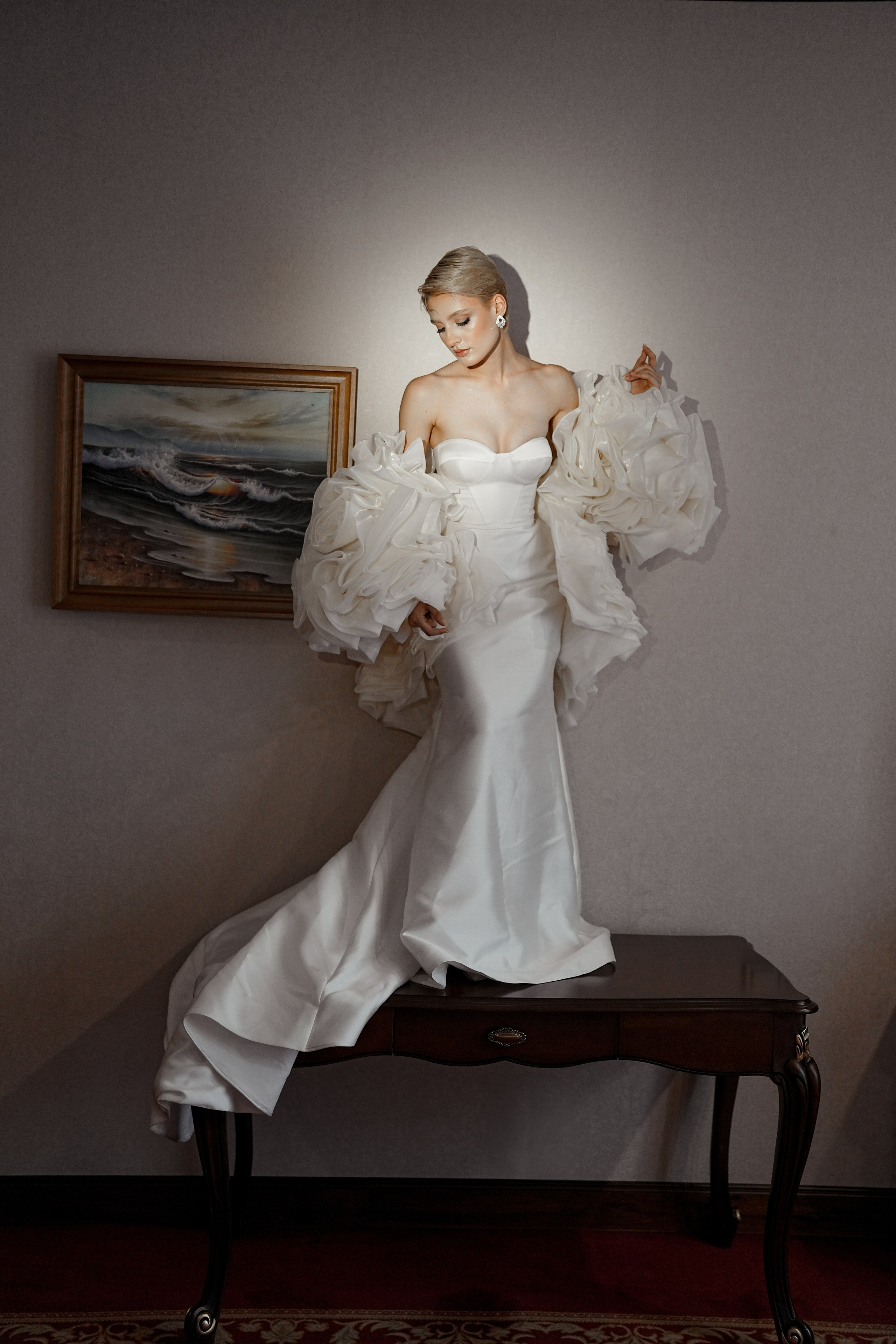 Николь Амир