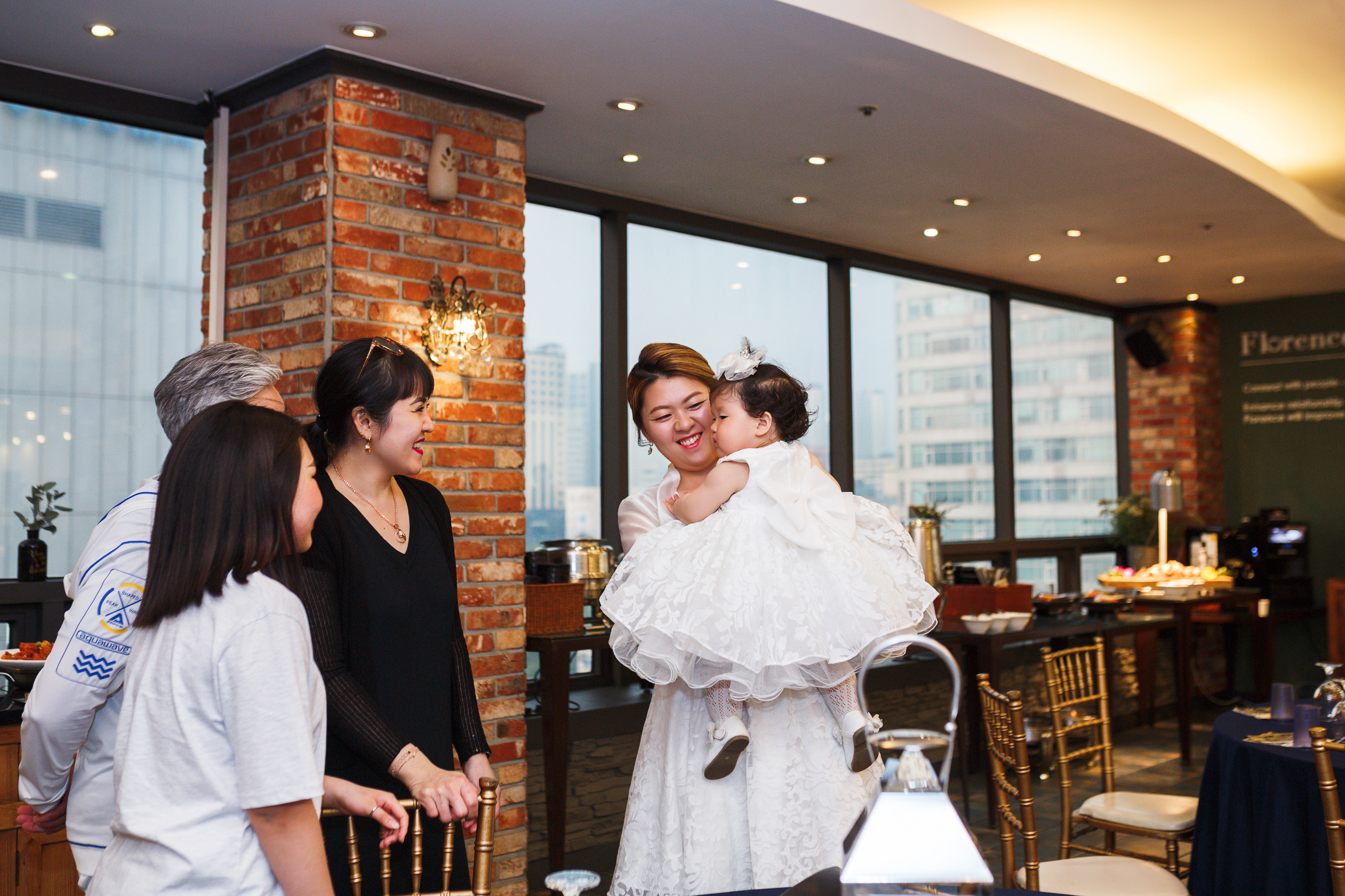 Amelia — 1 year. Portrait photographer in South Korea Olga Lian