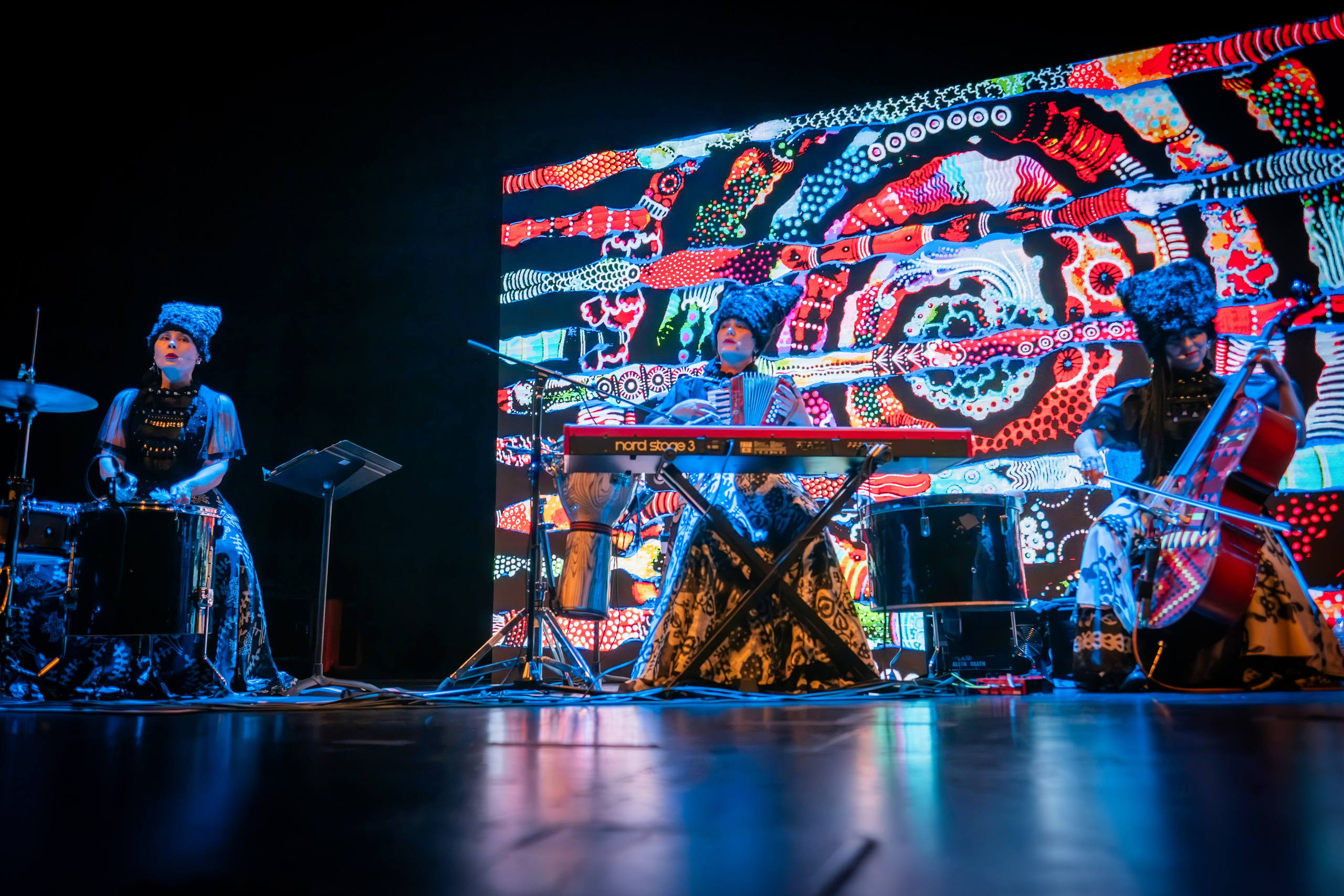 DAKHA BRAKHA. Reportage concert portrait photography in the San Francisco Bay Area