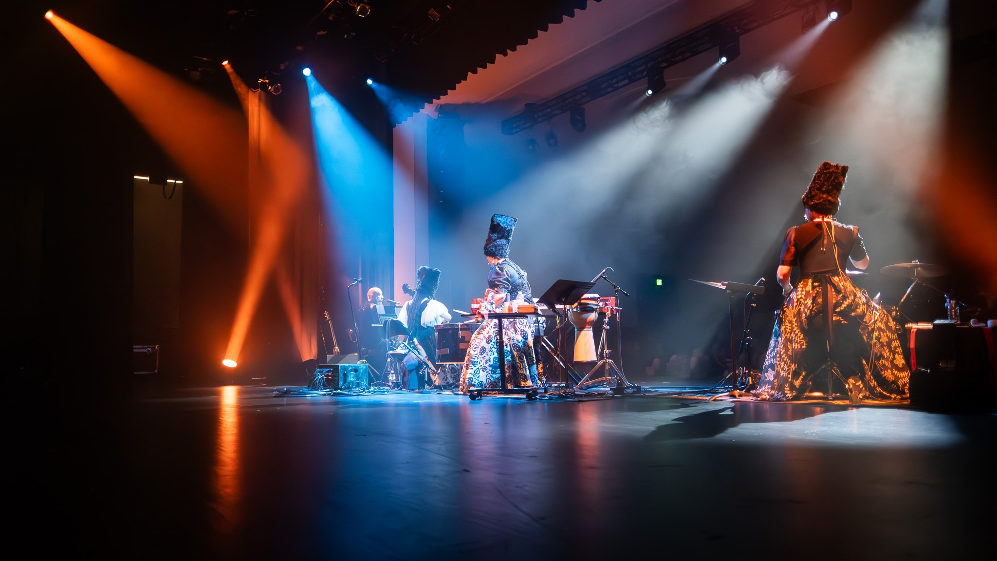 DAKHA BRAKHA / SAN FRANCISCO / 2026. Reportage concert portrait photography in the San Francisco Bay Area