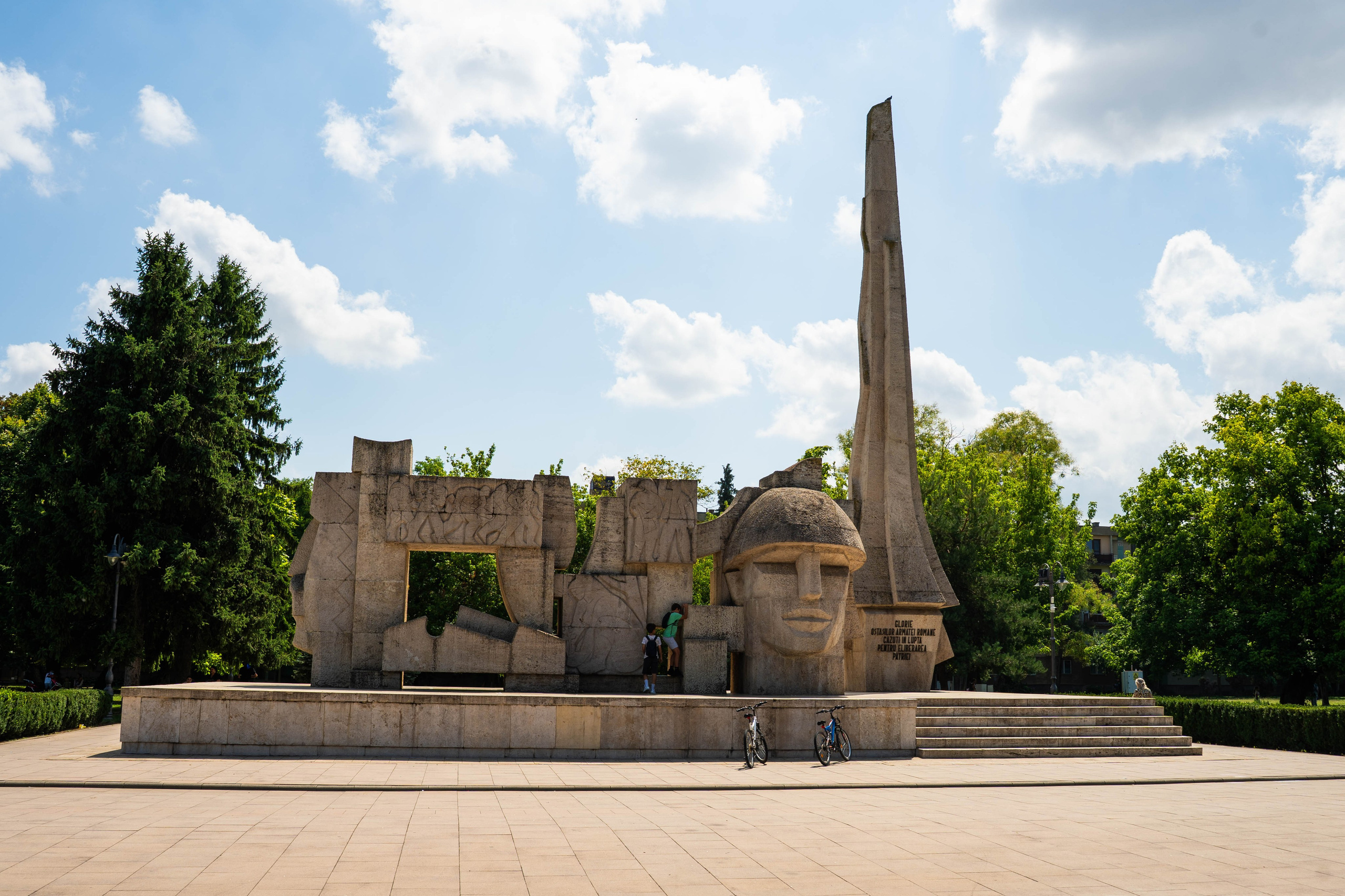 STREET PHOTOHGRAPHY. Alecsandru Braicu — Sports Photographer