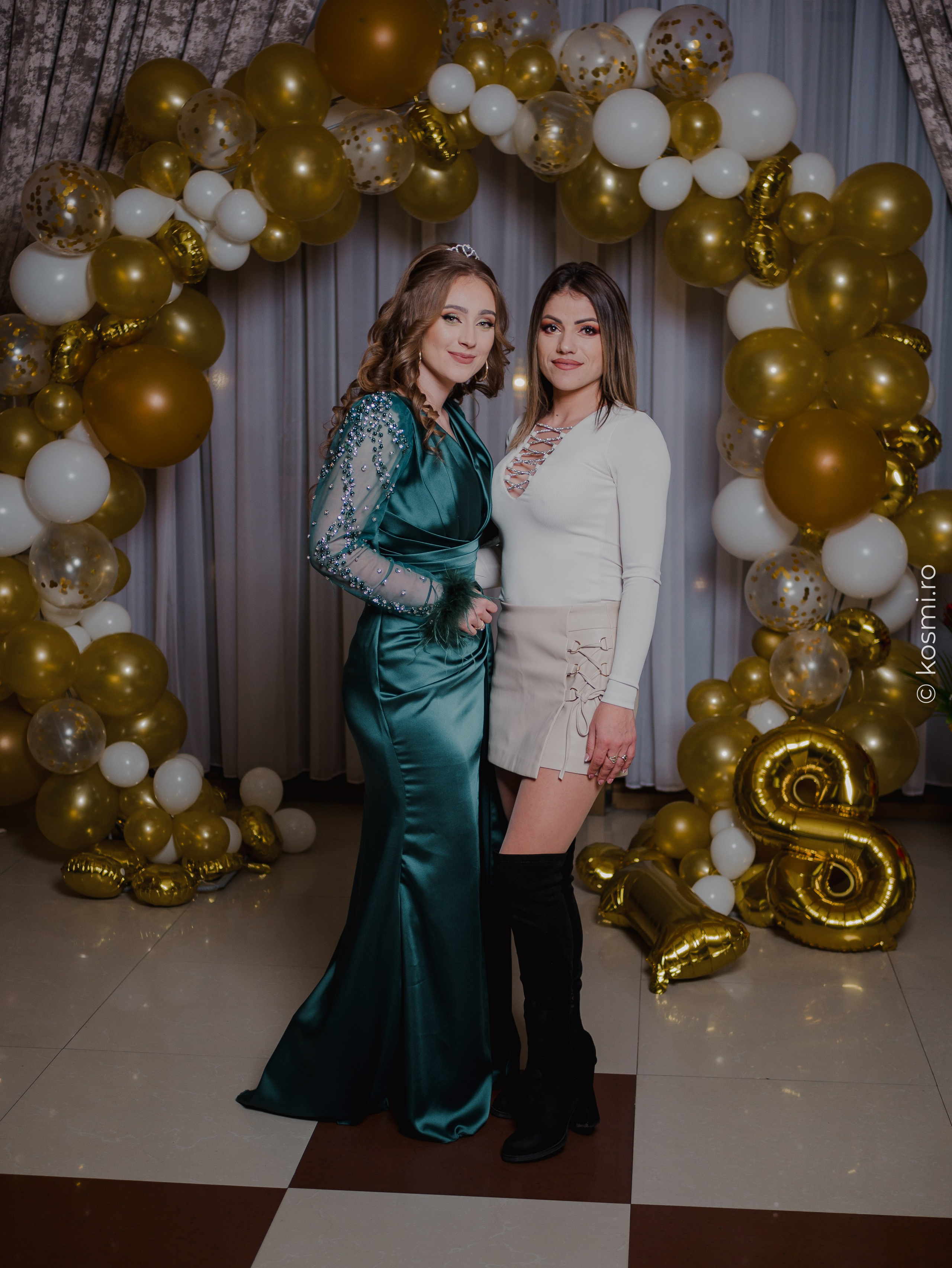 Majorat Andreea. Kosmi