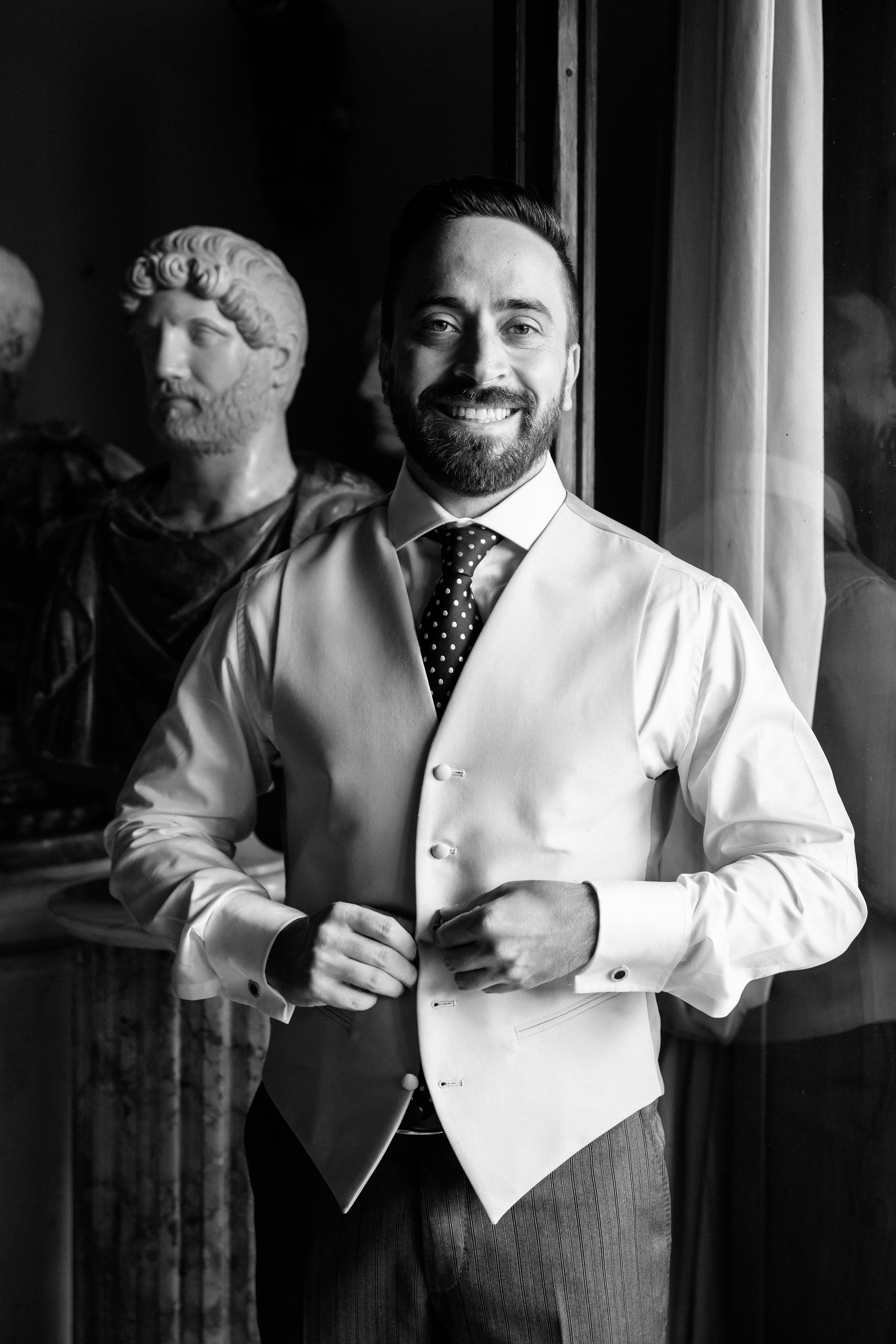 Wedding photographer Italy Rome, Tuscany, Lake Como, Sicily, Puglia. Wedding Photographer Rome Tuscany Como Sicily Puglia Amalfy Italy- Oksana Savenchuk