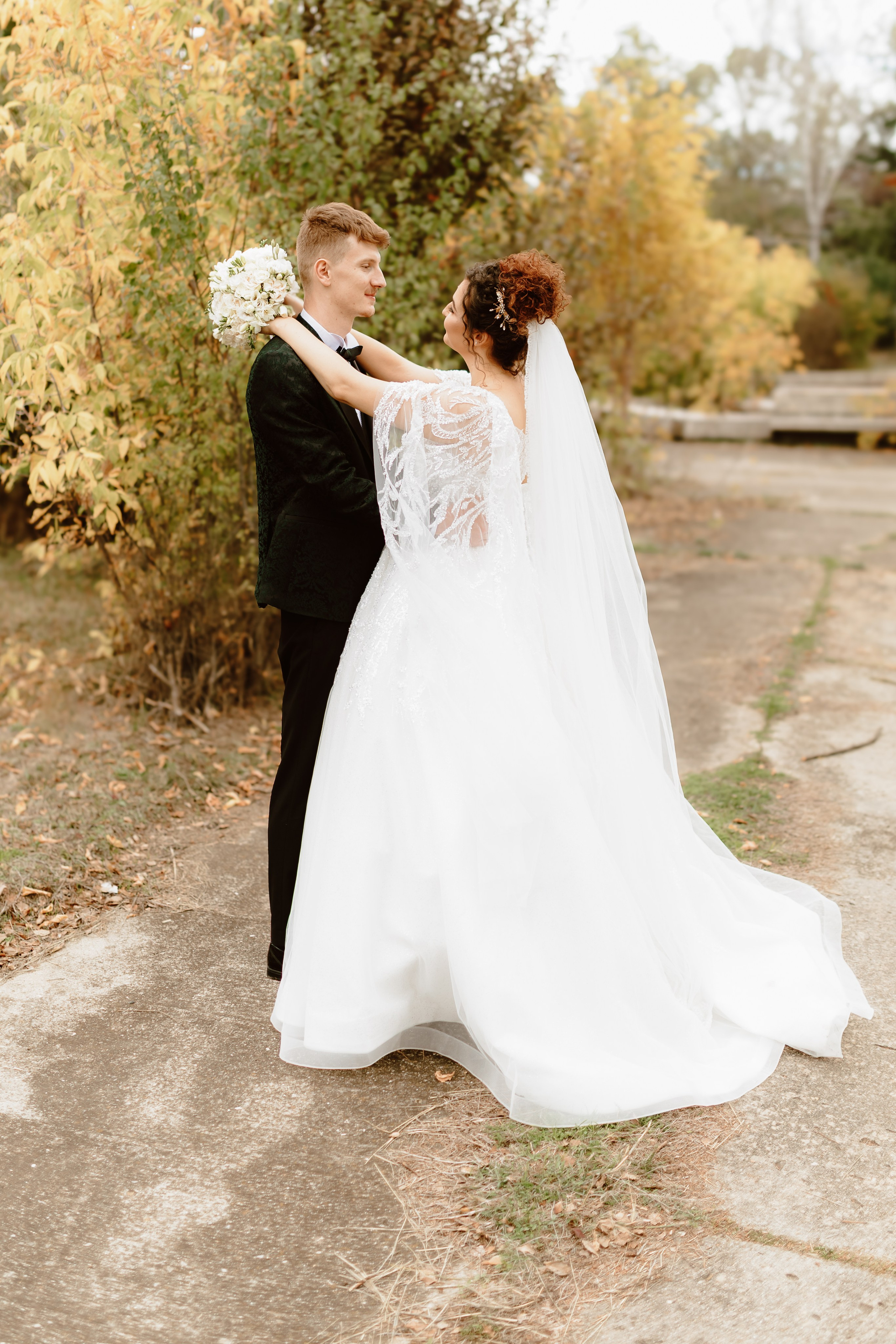 Alexandra & Adrian 🍀🧡🌿. Stefan Teodorescu — Fotograf de Nunta Ploiesti