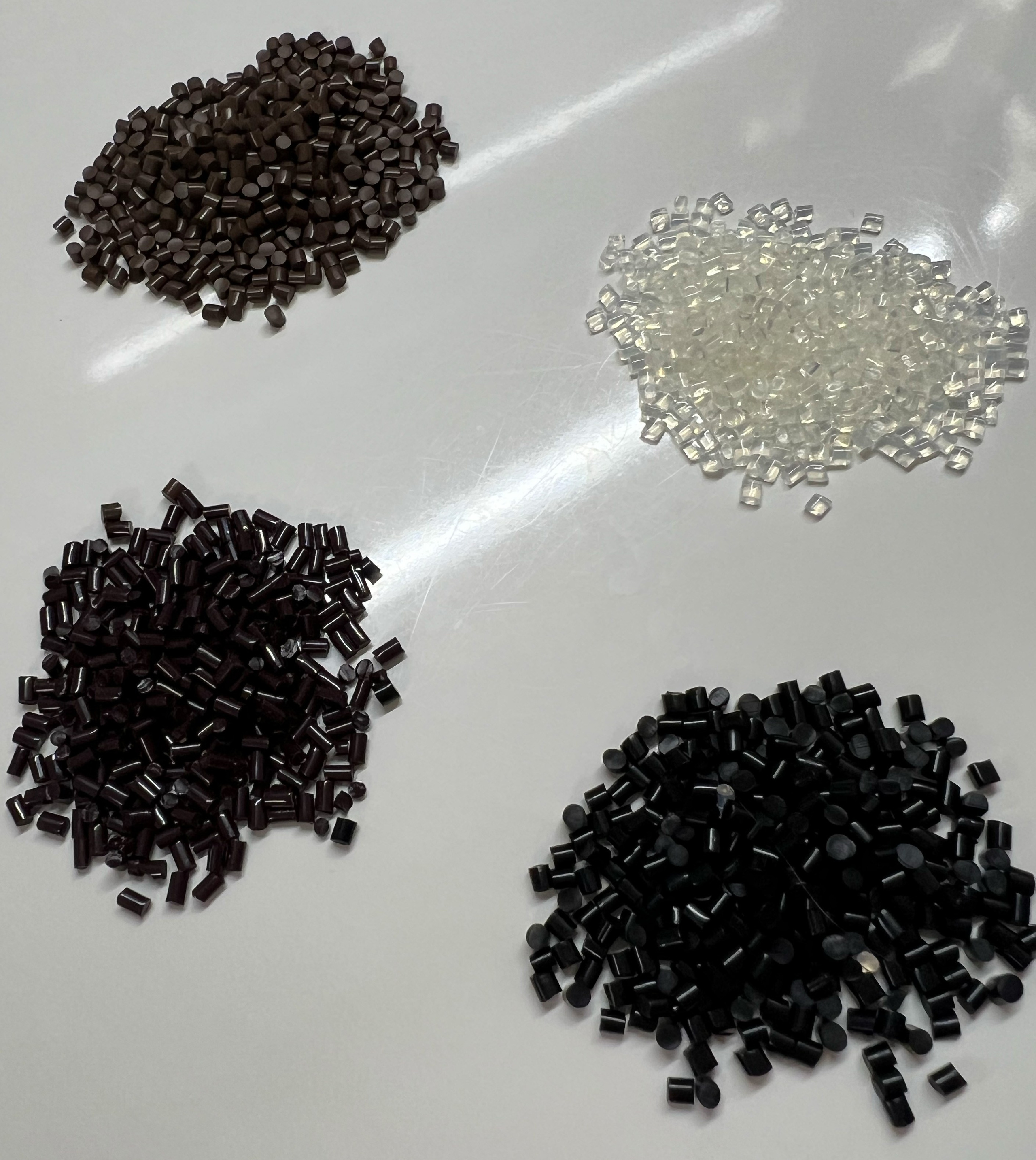 Luxury Slavic Hair Extensions — Keratin Capsules and Wefts, 50 cm & 60 cm