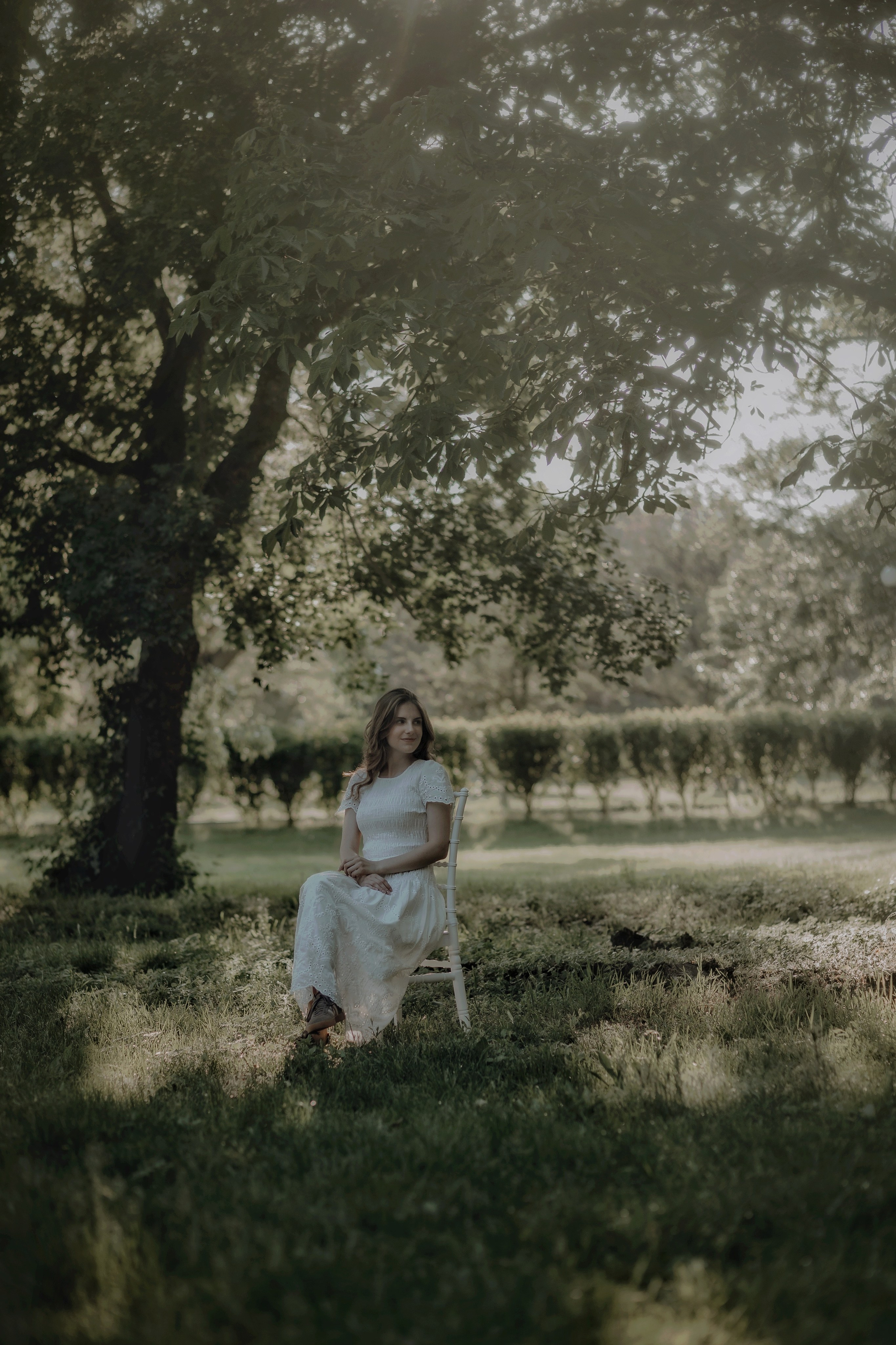 Sarah și liniștea unui sfârșit de zi. Emotions Photo Art